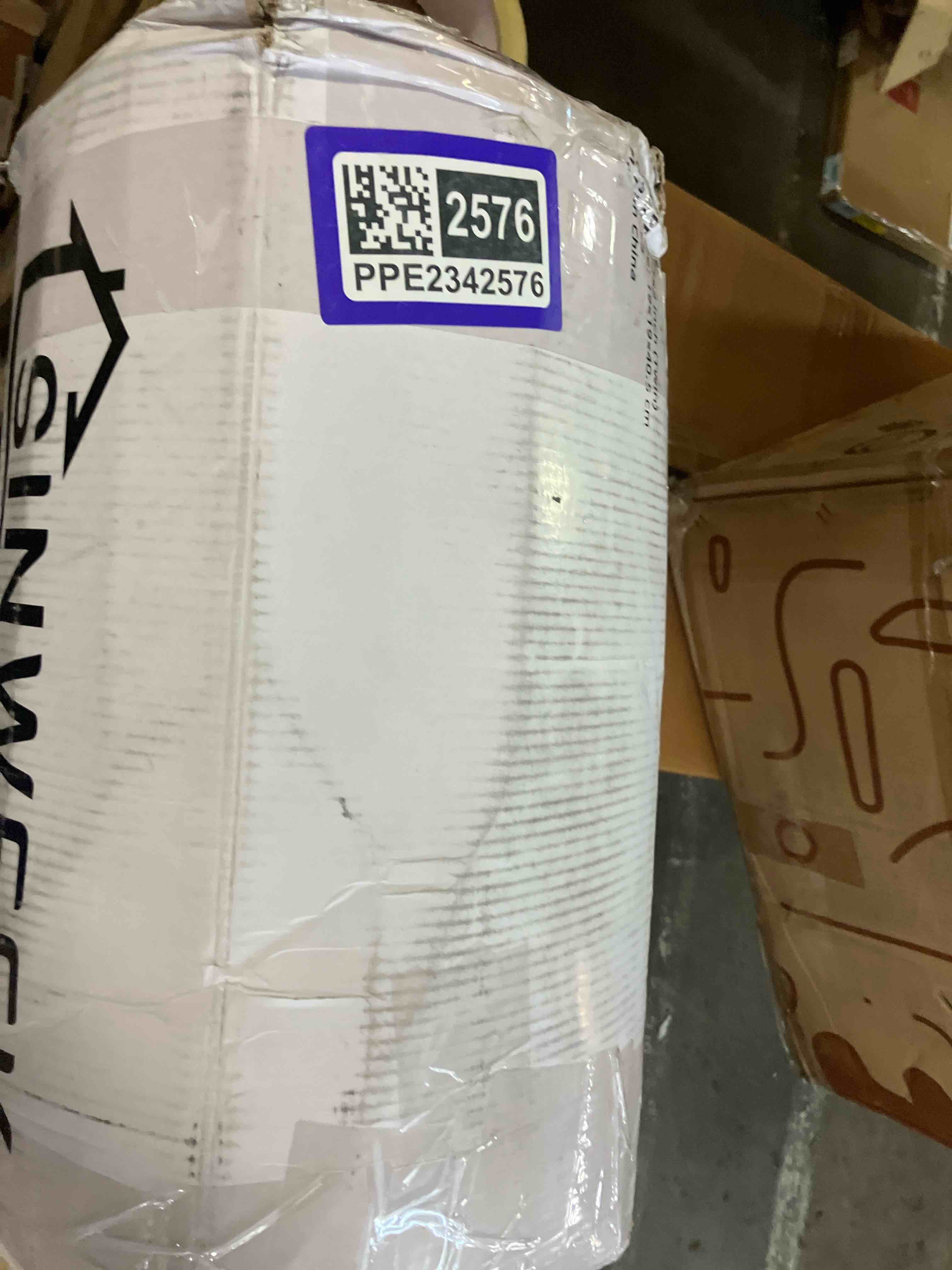 https://s3.amazonaws.com/lotting-images-prod/phillipi/PPE2342576_1752268250608.jpeg