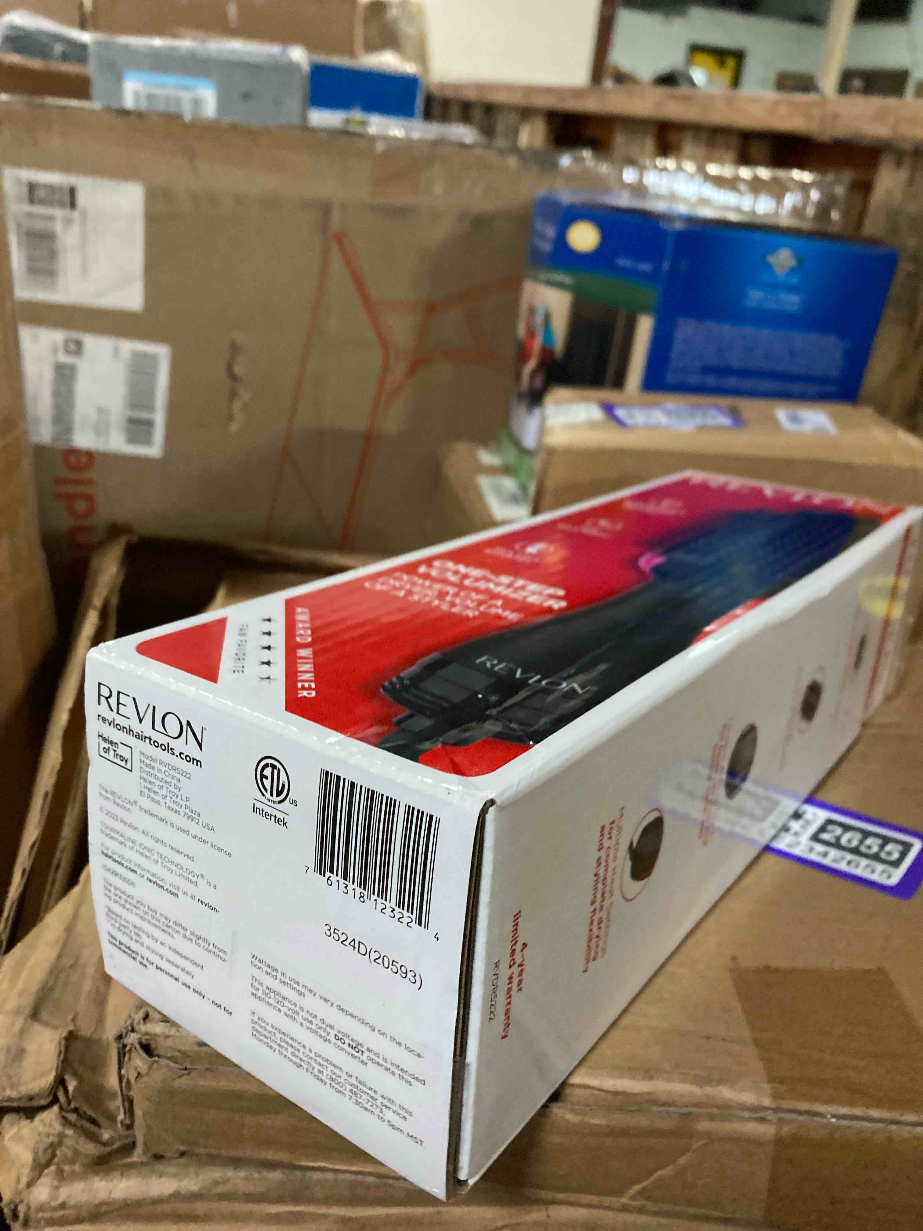 https://s3.amazonaws.com/lotting-images-prod/phillipi/PPE2342651_1752264877464.jpeg