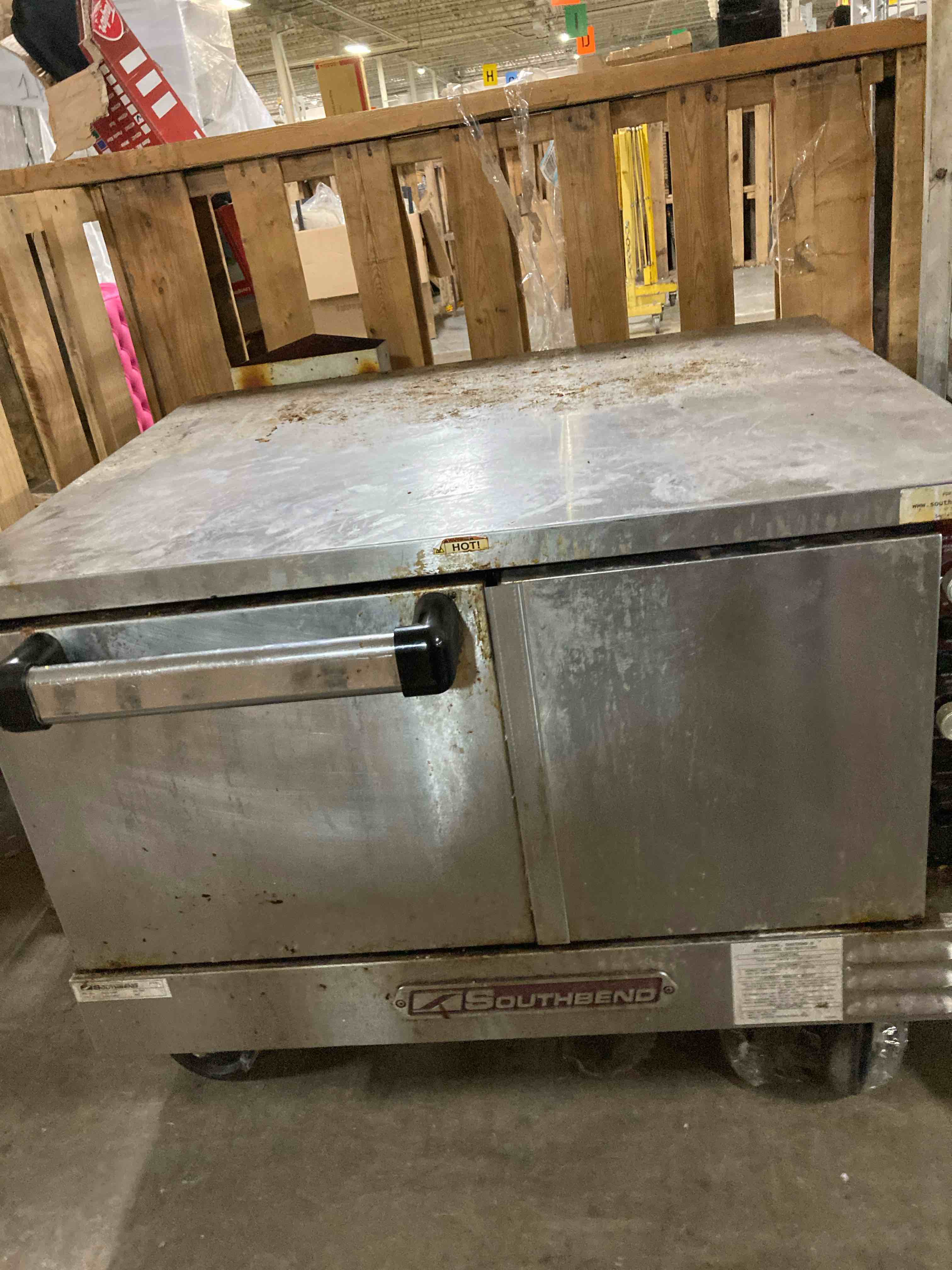 https://s3.amazonaws.com/lotting-images-prod/phillipi/PPE2342667_1752270152156.jpeg