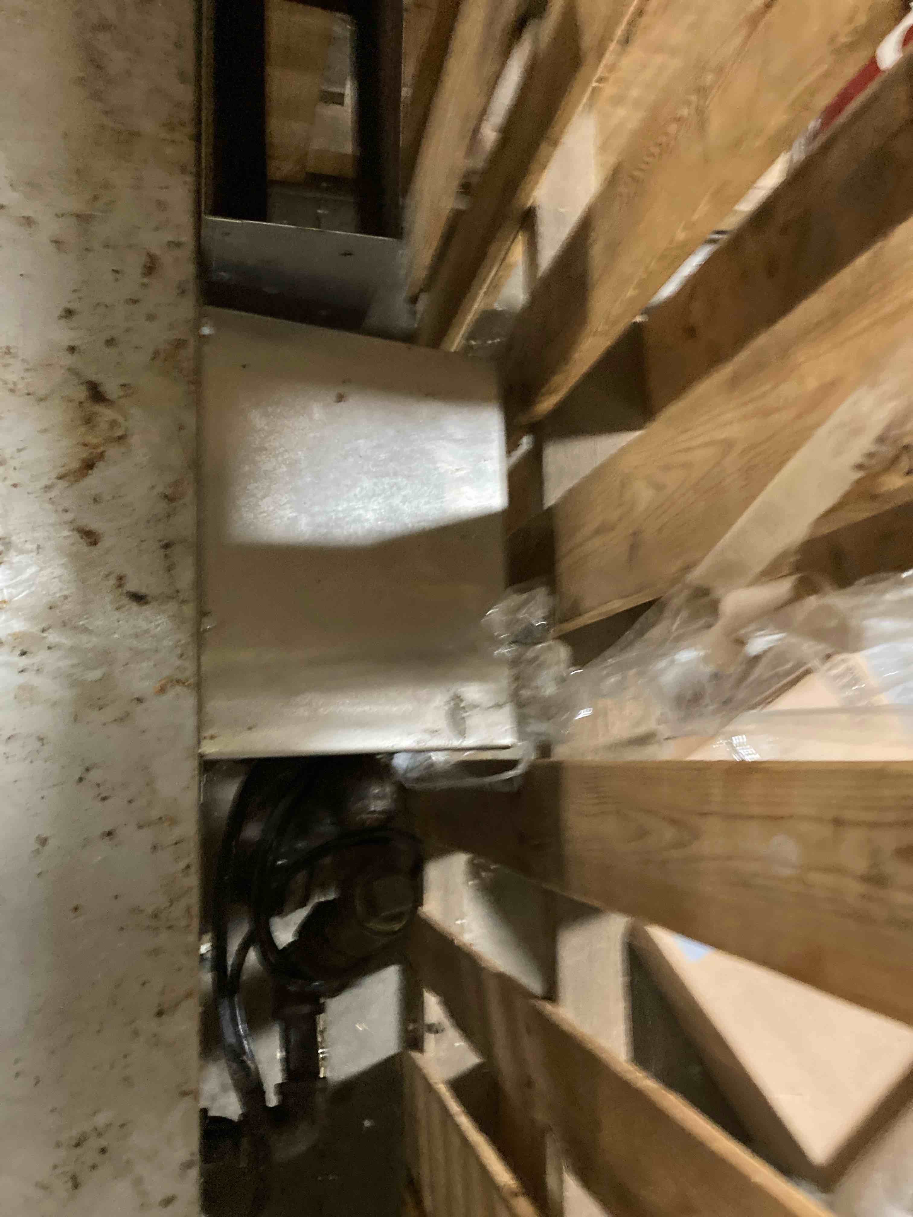 https://s3.amazonaws.com/lotting-images-prod/phillipi/PPE2342667_1752270188234.jpeg