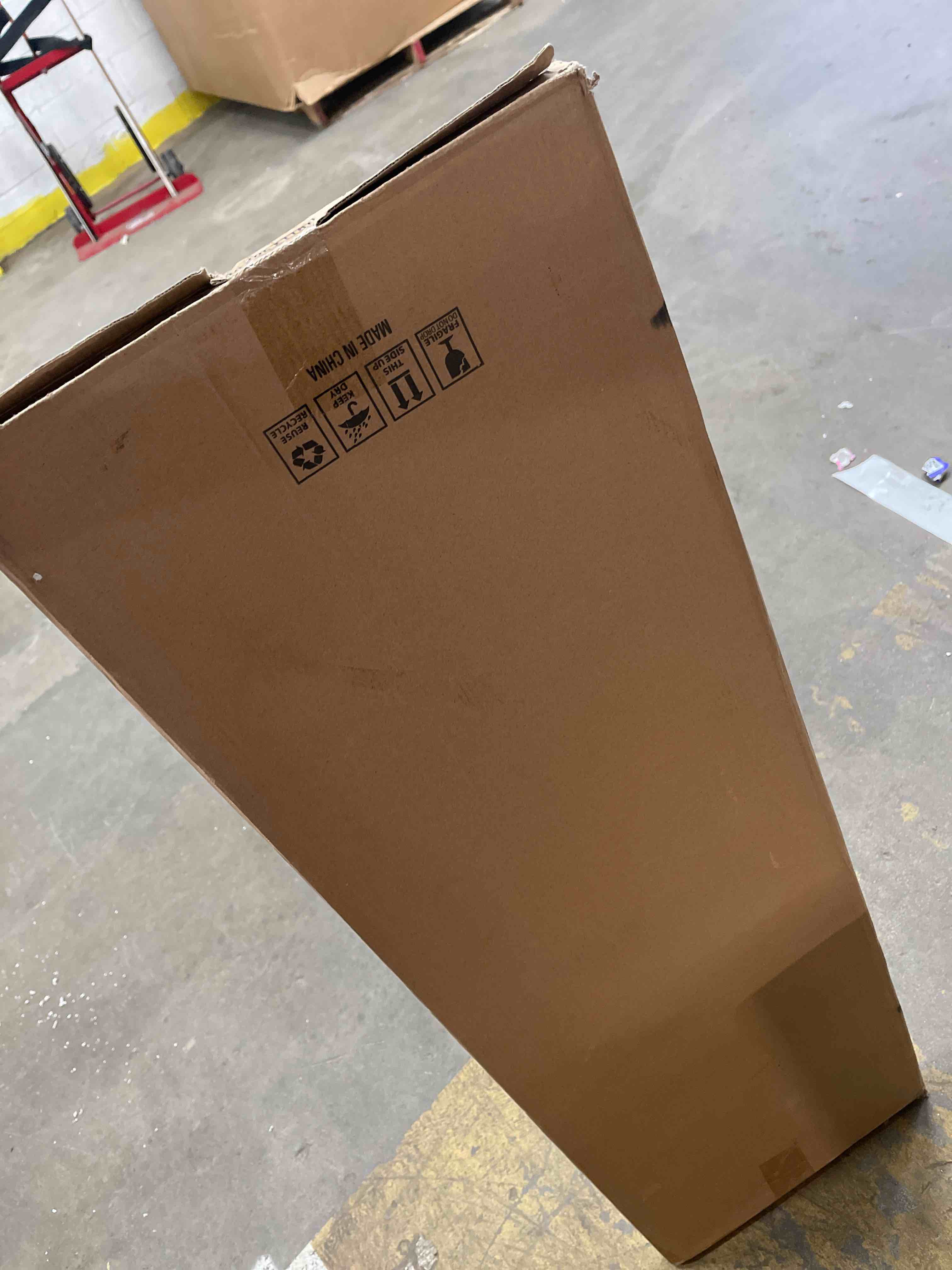 https://s3.amazonaws.com/lotting-images-prod/phillipi/PPE2342863_1752587031801.jpeg