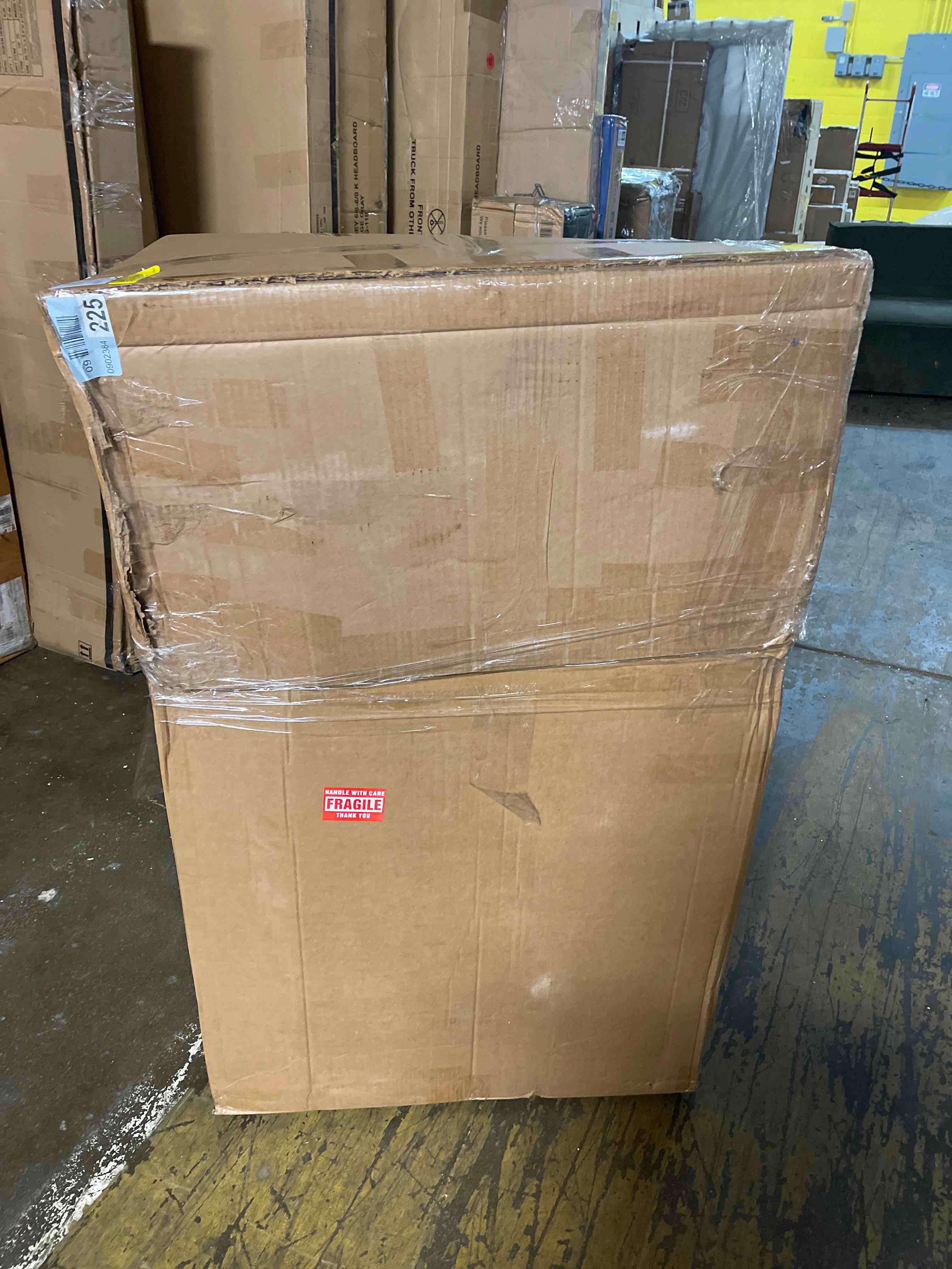 https://s3.amazonaws.com/lotting-images-prod/phillipi/PPE2343174_1752754229728.jpeg