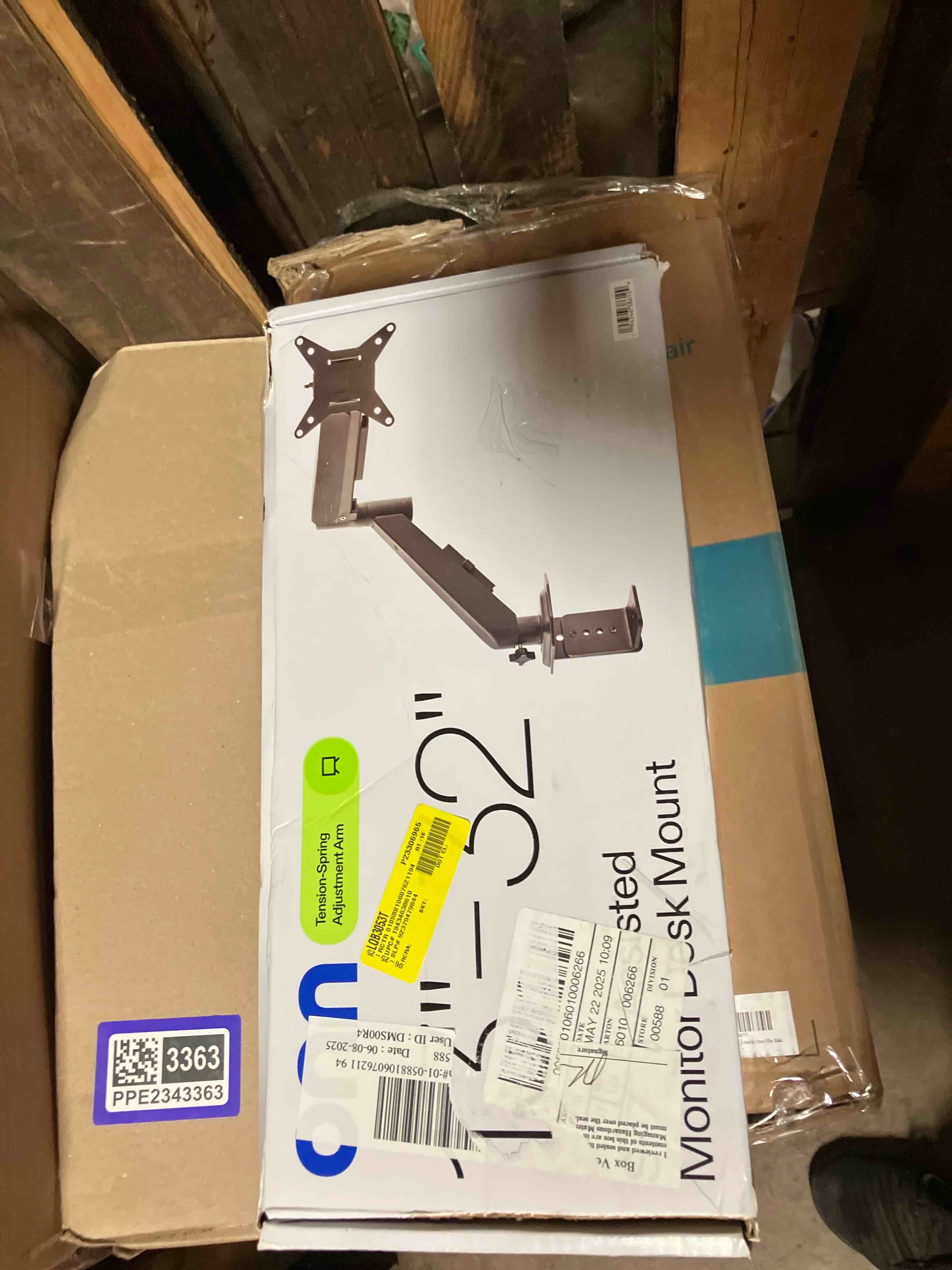 https://s3.amazonaws.com/lotting-images-prod/phillipi/PPE2343367_1752783862150.jpeg