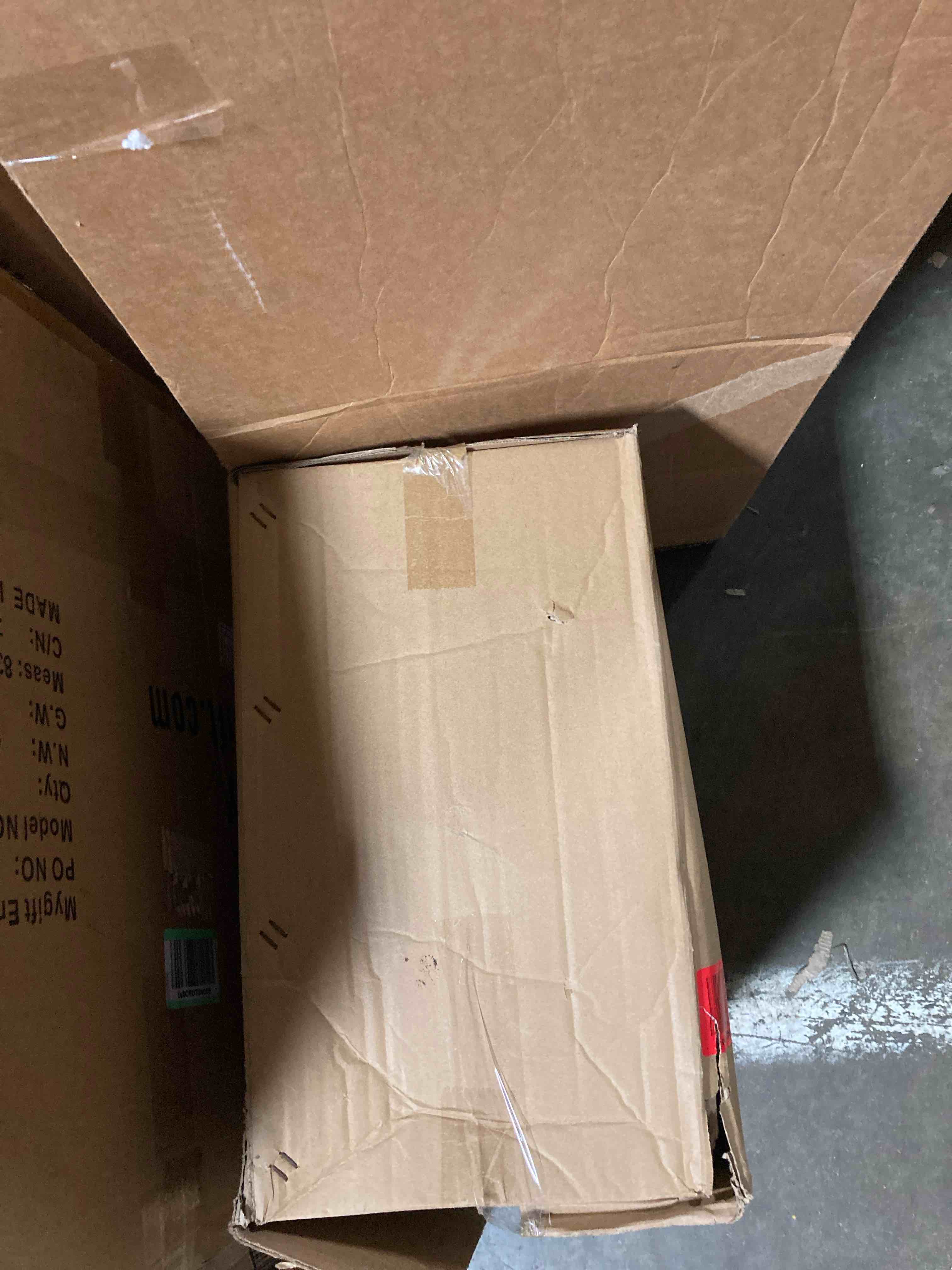 https://s3.amazonaws.com/lotting-images-prod/phillipi/PPE2343414_1752845194719.jpeg