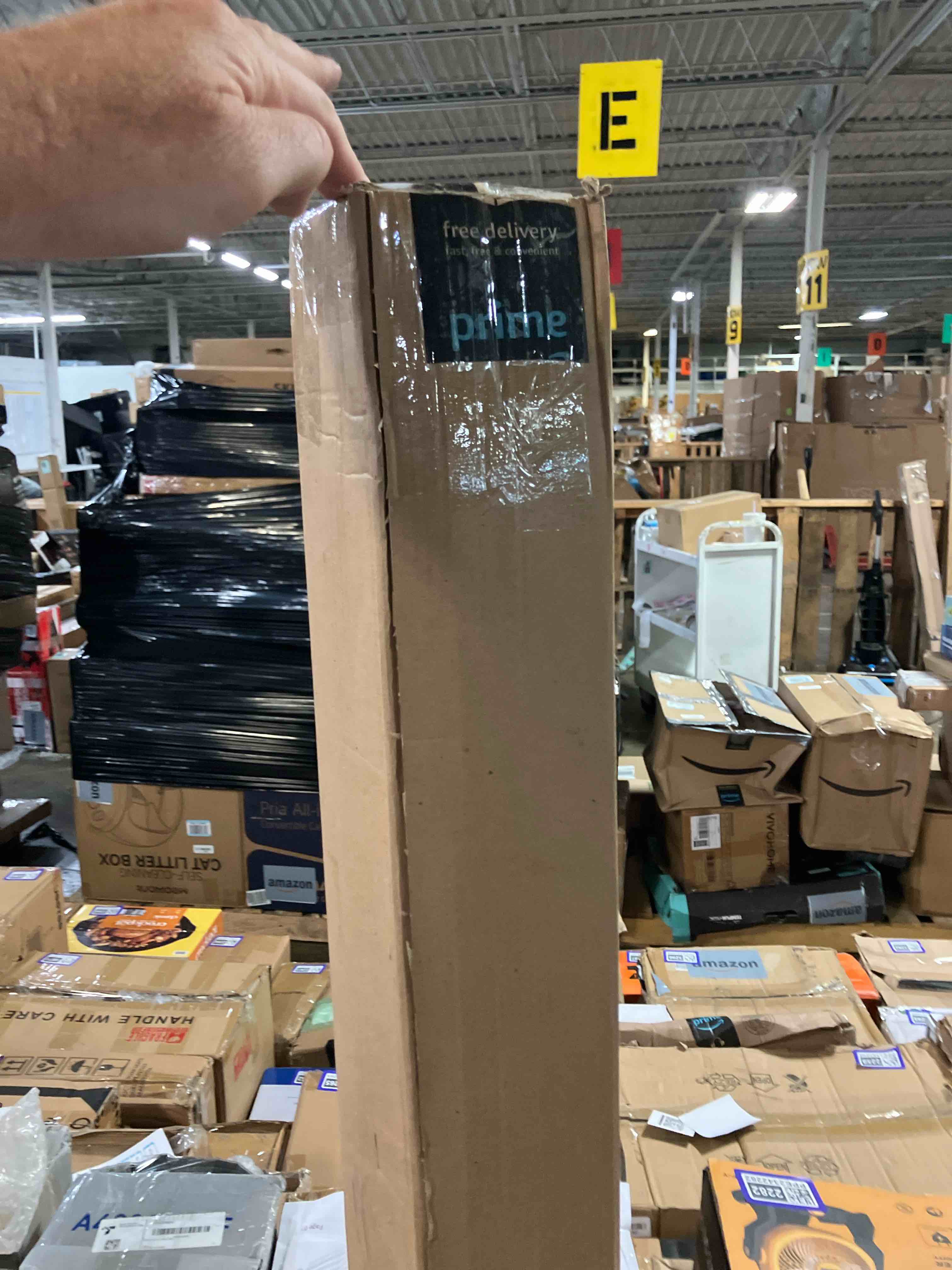 https://s3.amazonaws.com/lotting-images-prod/phillipi/PPE2343458_1752860145697.jpeg
