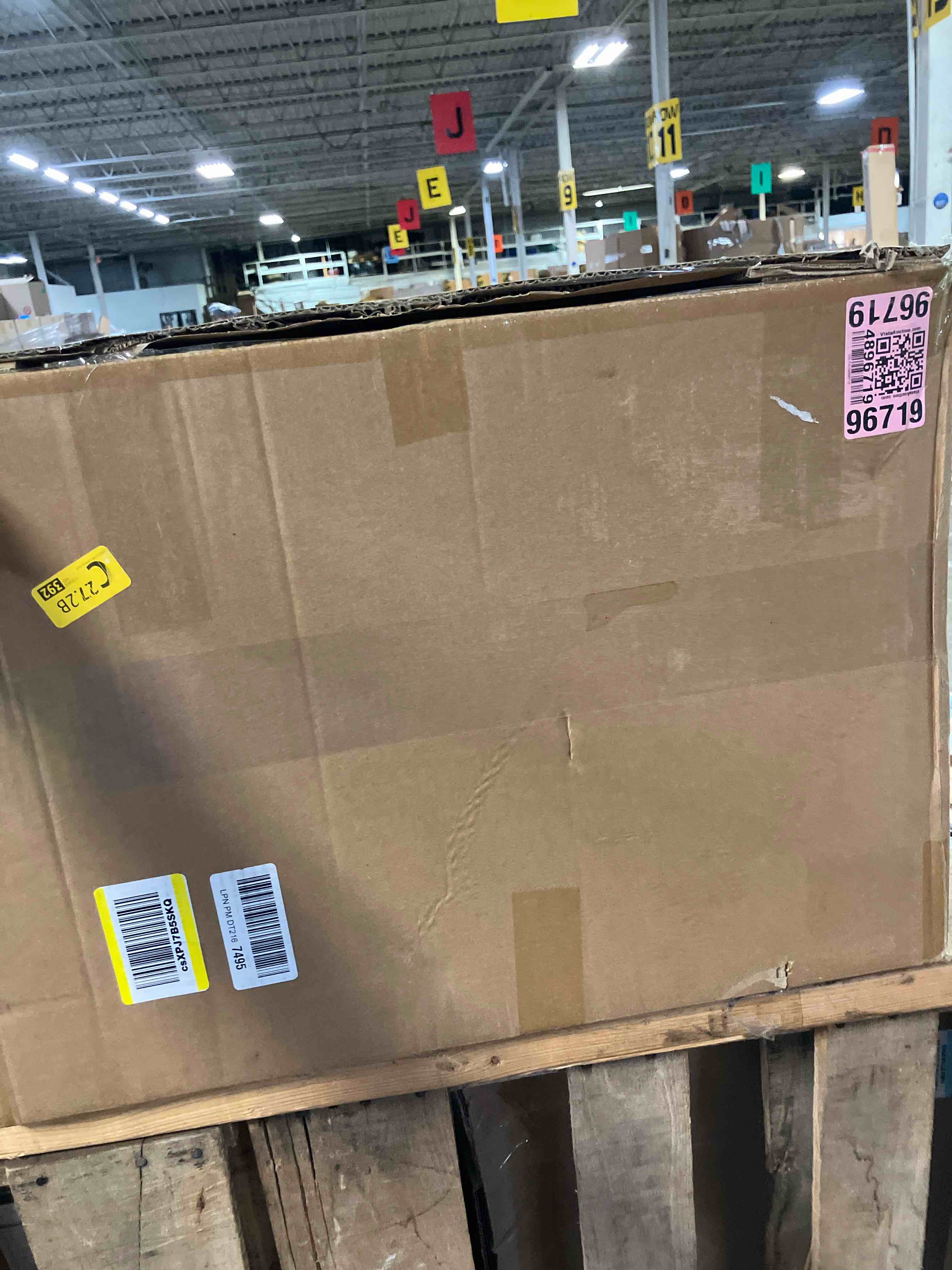 https://s3.amazonaws.com/lotting-images-prod/phillipi/PPE2343488_1752849335120.jpeg