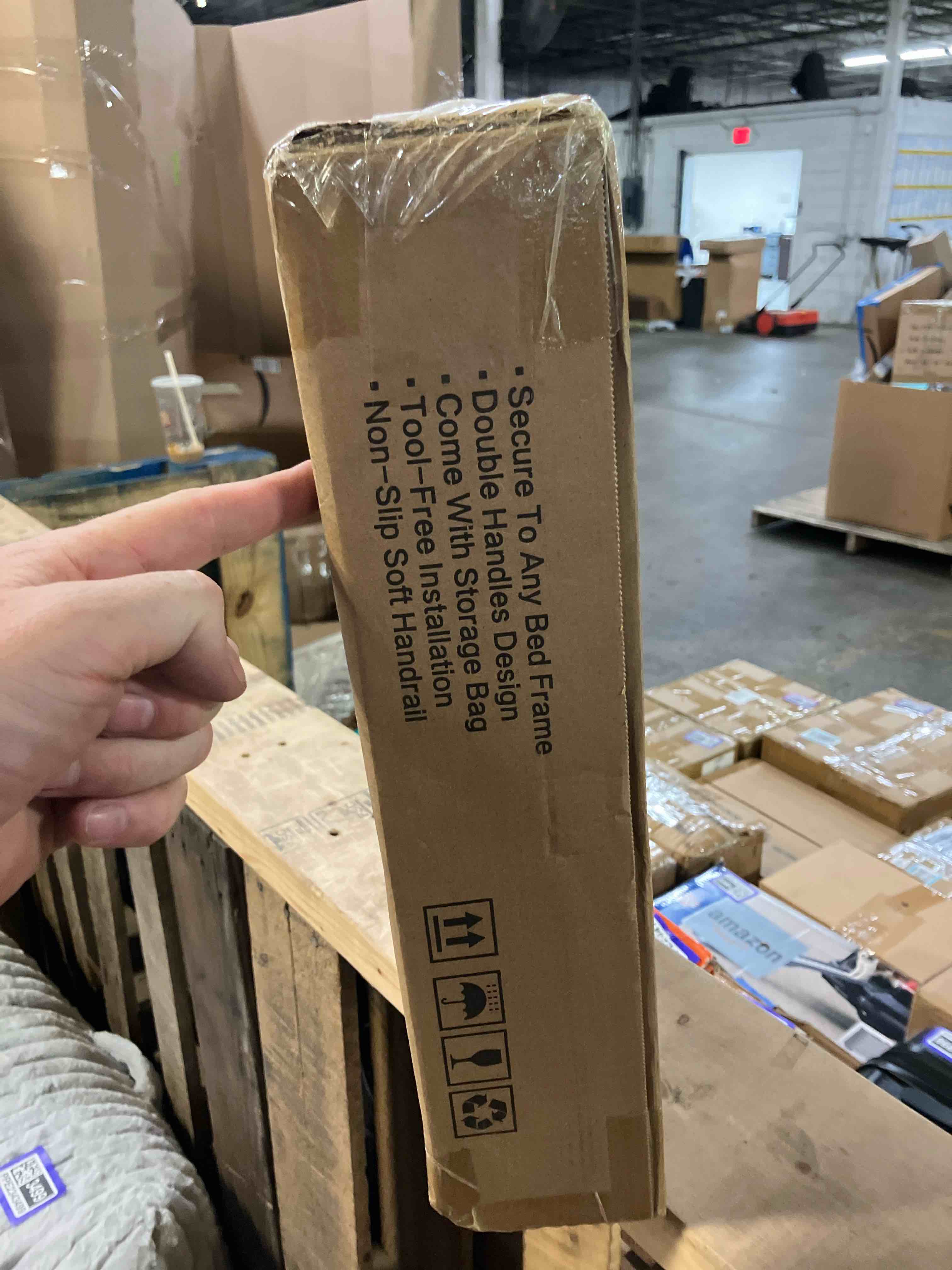 https://s3.amazonaws.com/lotting-images-prod/phillipi/PPE2343491_1752848433978.jpeg