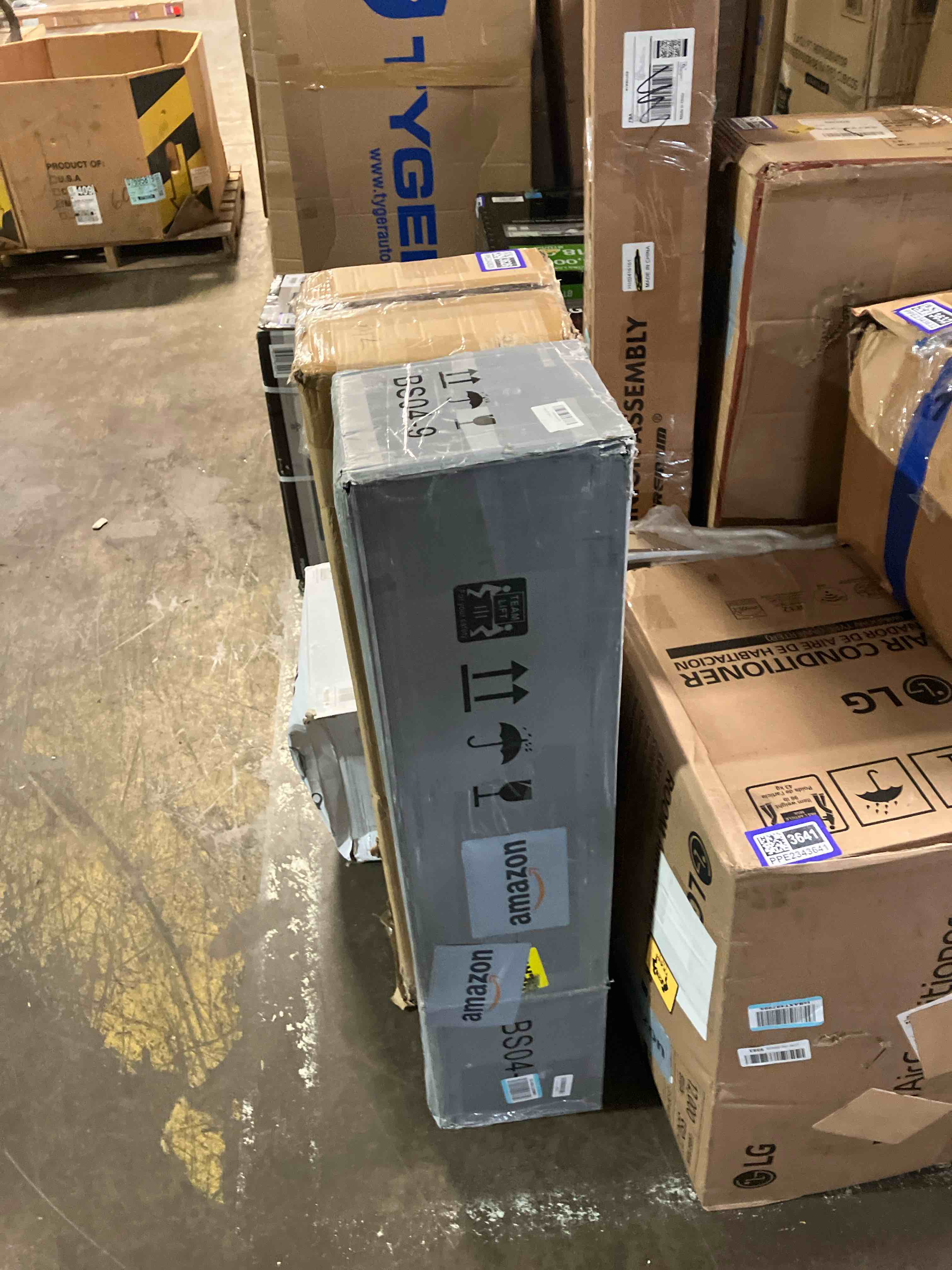 https://s3.amazonaws.com/lotting-images-prod/phillipi/PPE2343625_1752870330522.jpeg