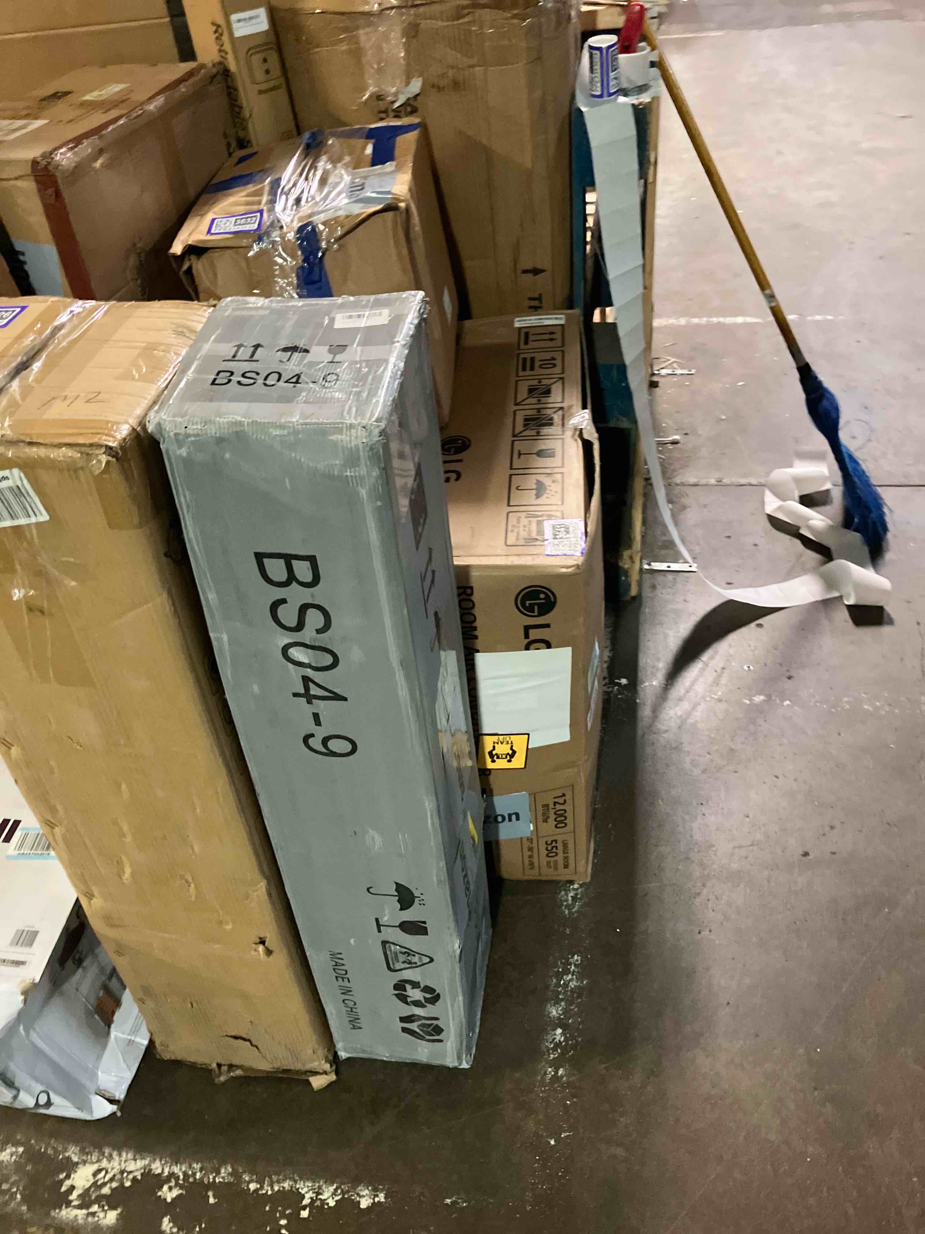 https://s3.amazonaws.com/lotting-images-prod/phillipi/PPE2343625_1752870333768.jpeg