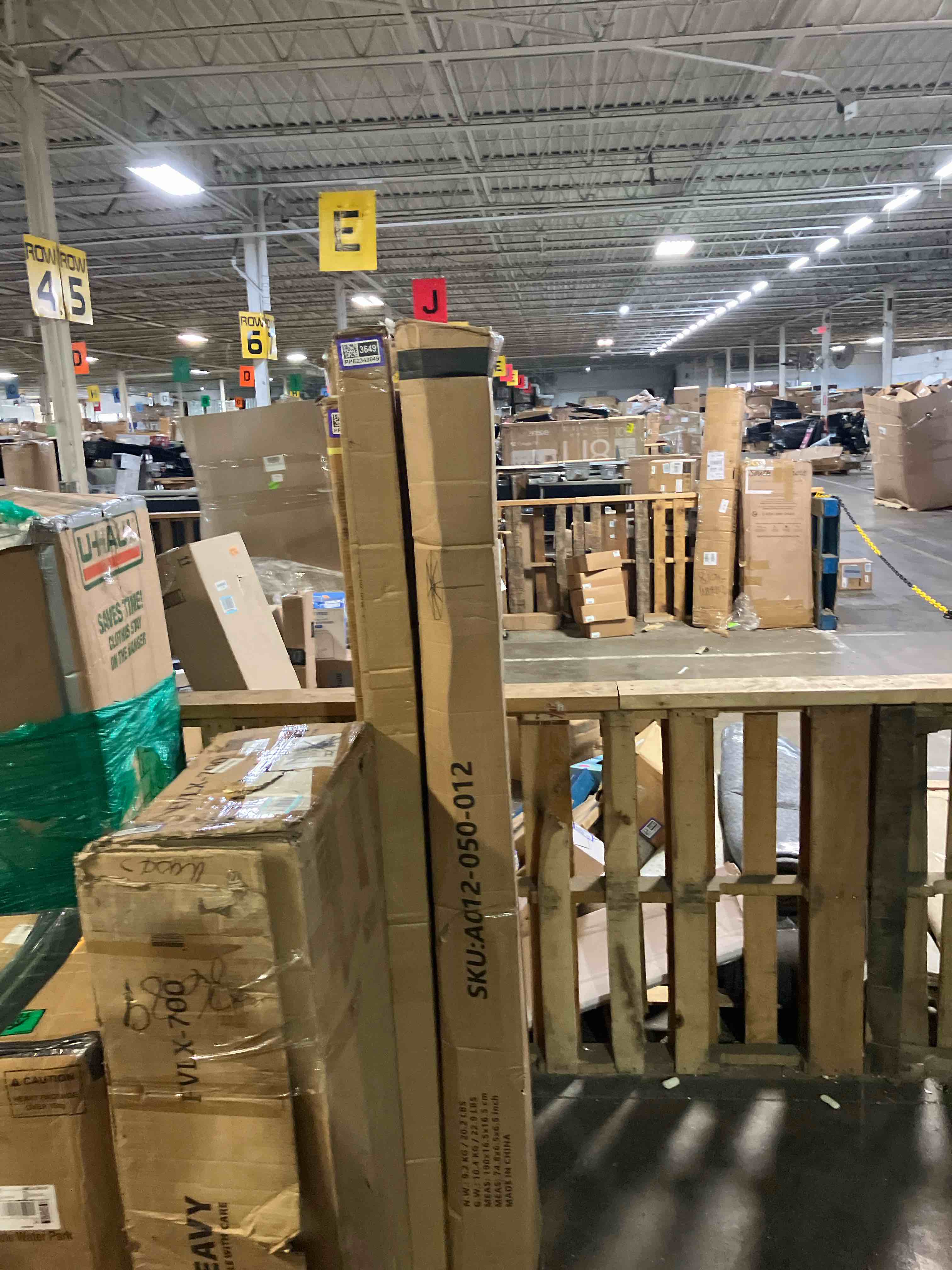 https://s3.amazonaws.com/lotting-images-prod/phillipi/PPE2343648_1752864143920.jpeg