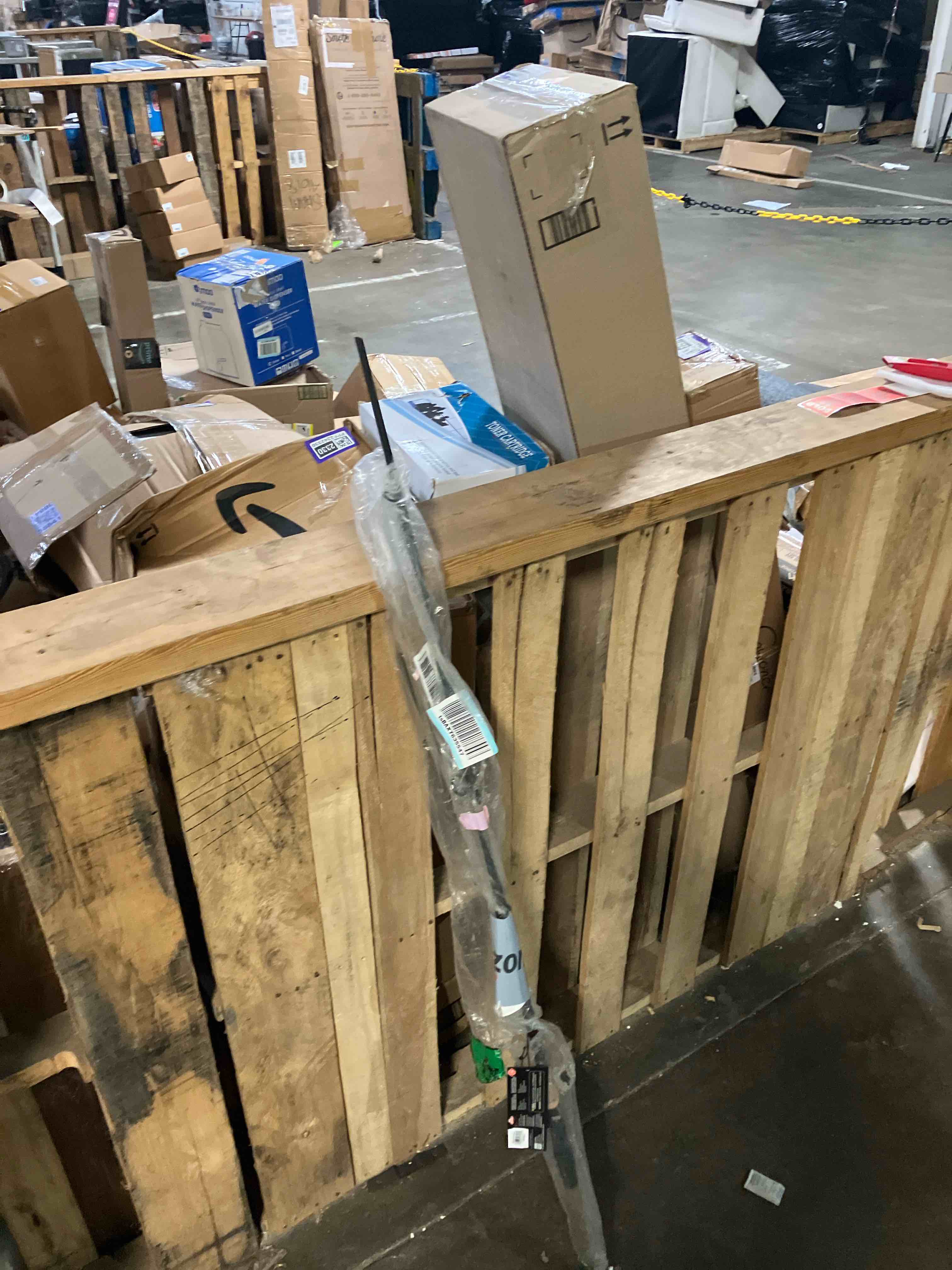 https://s3.amazonaws.com/lotting-images-prod/phillipi/PPE2343674_1752855029059.jpeg