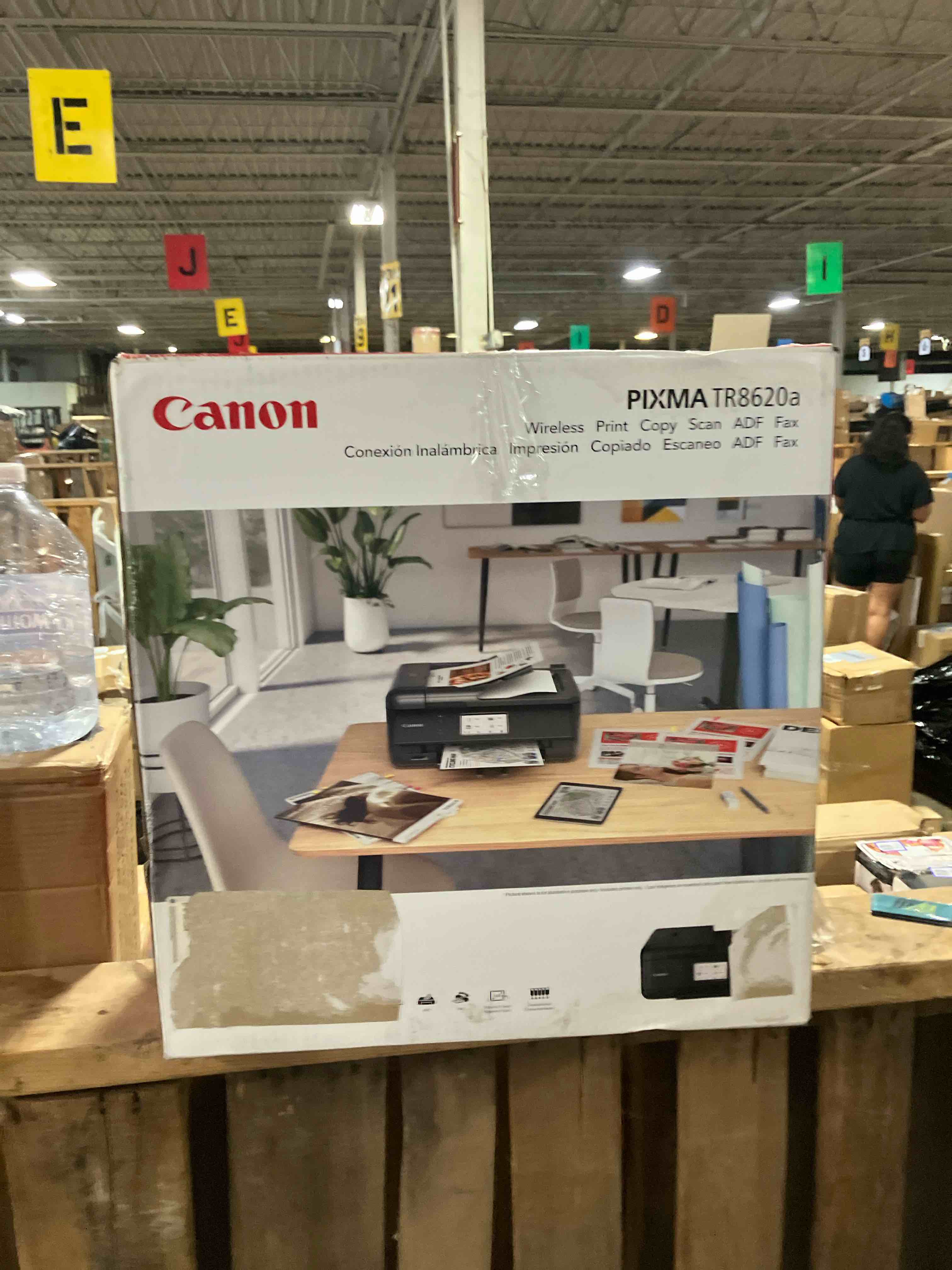 https://s3.amazonaws.com/lotting-images-prod/phillipi/PPE2343703_1752862790842.jpeg