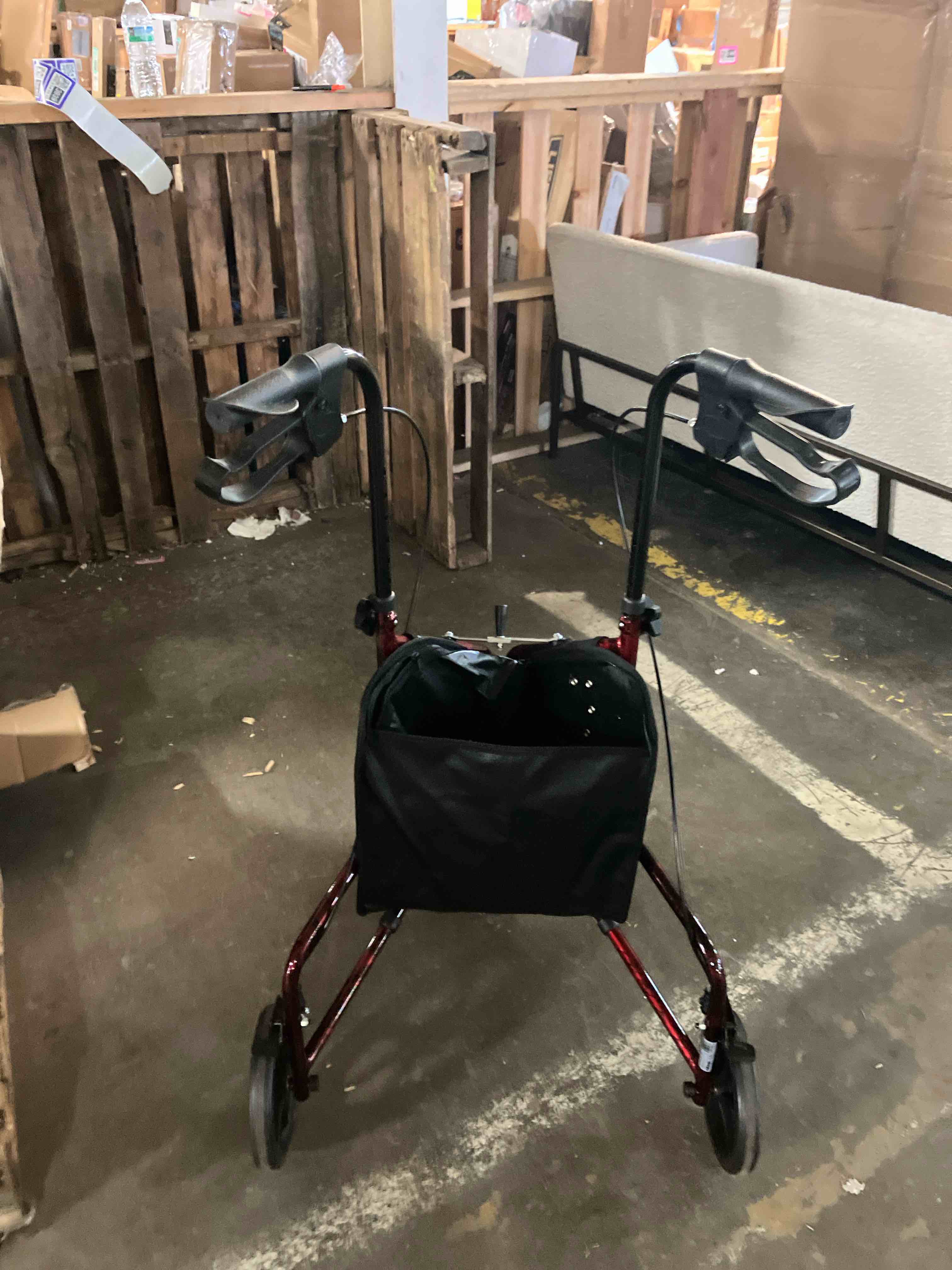 https://s3.amazonaws.com/lotting-images-prod/phillipi/PPE2343939_1753195777738.jpeg