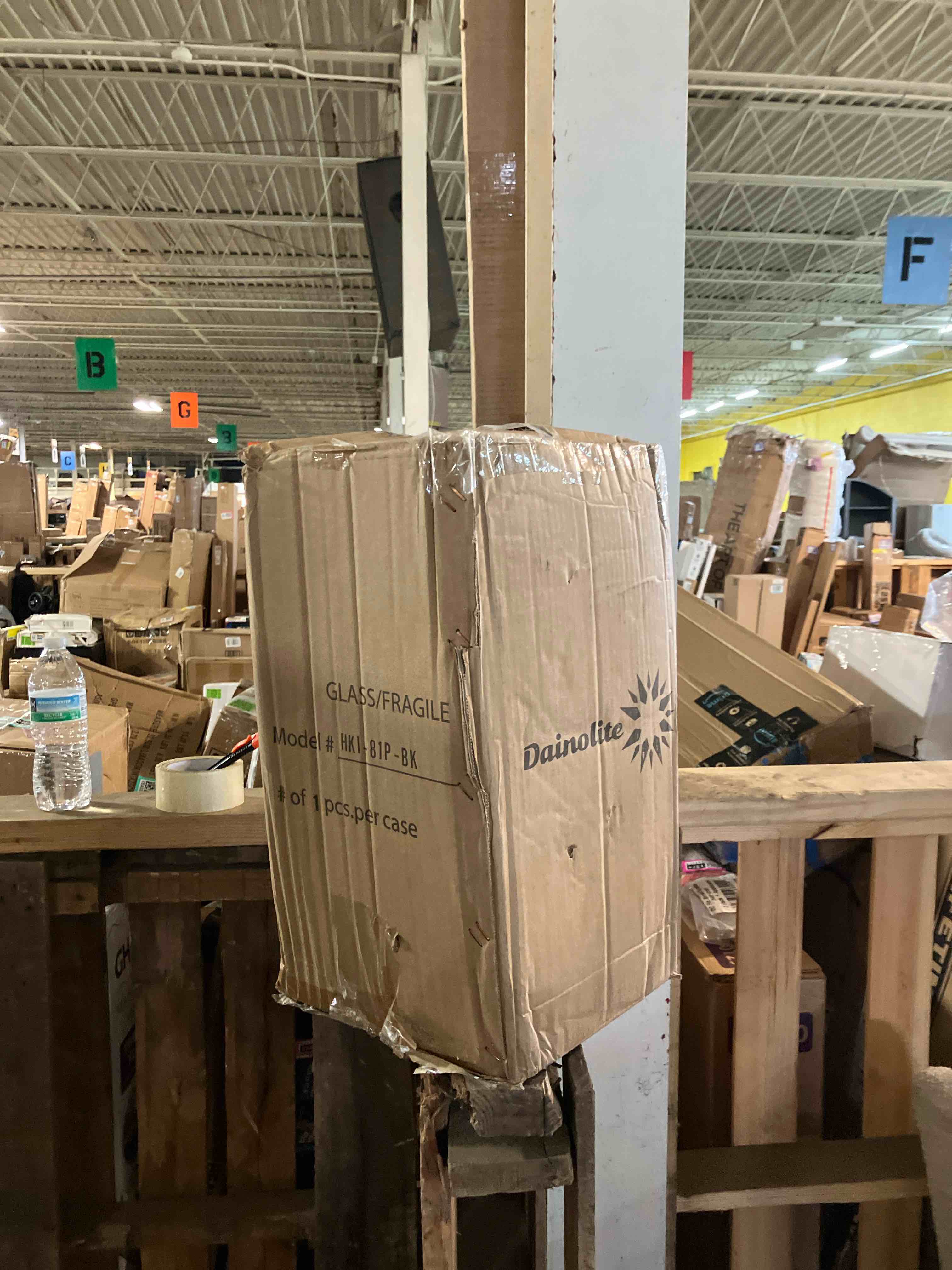 https://s3.amazonaws.com/lotting-images-prod/phillipi/PPE2343946_1753196906680.jpeg