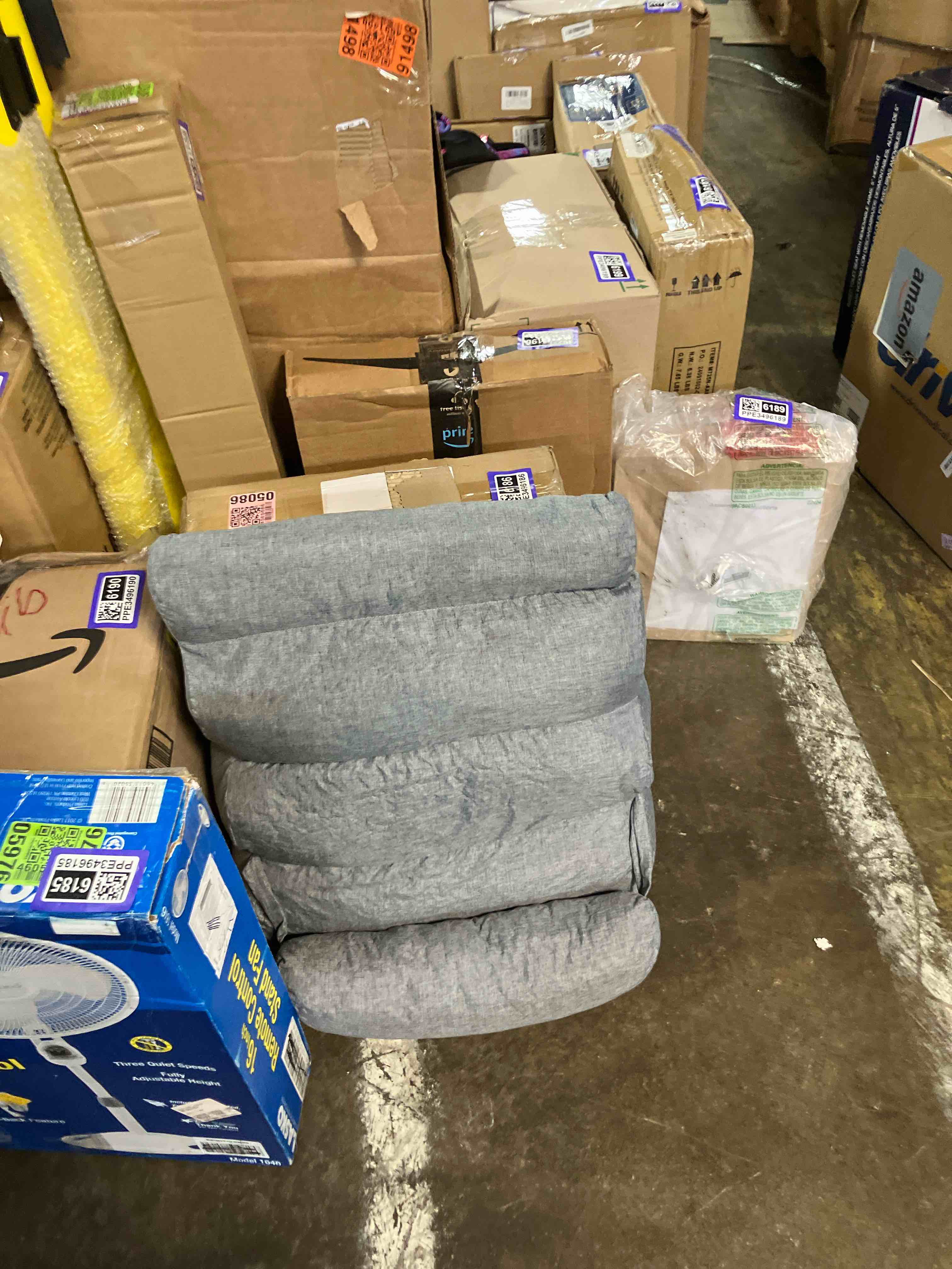 https://s3.amazonaws.com/lotting-images-prod/phillipi/PPE3496182_1751040726182.jpeg