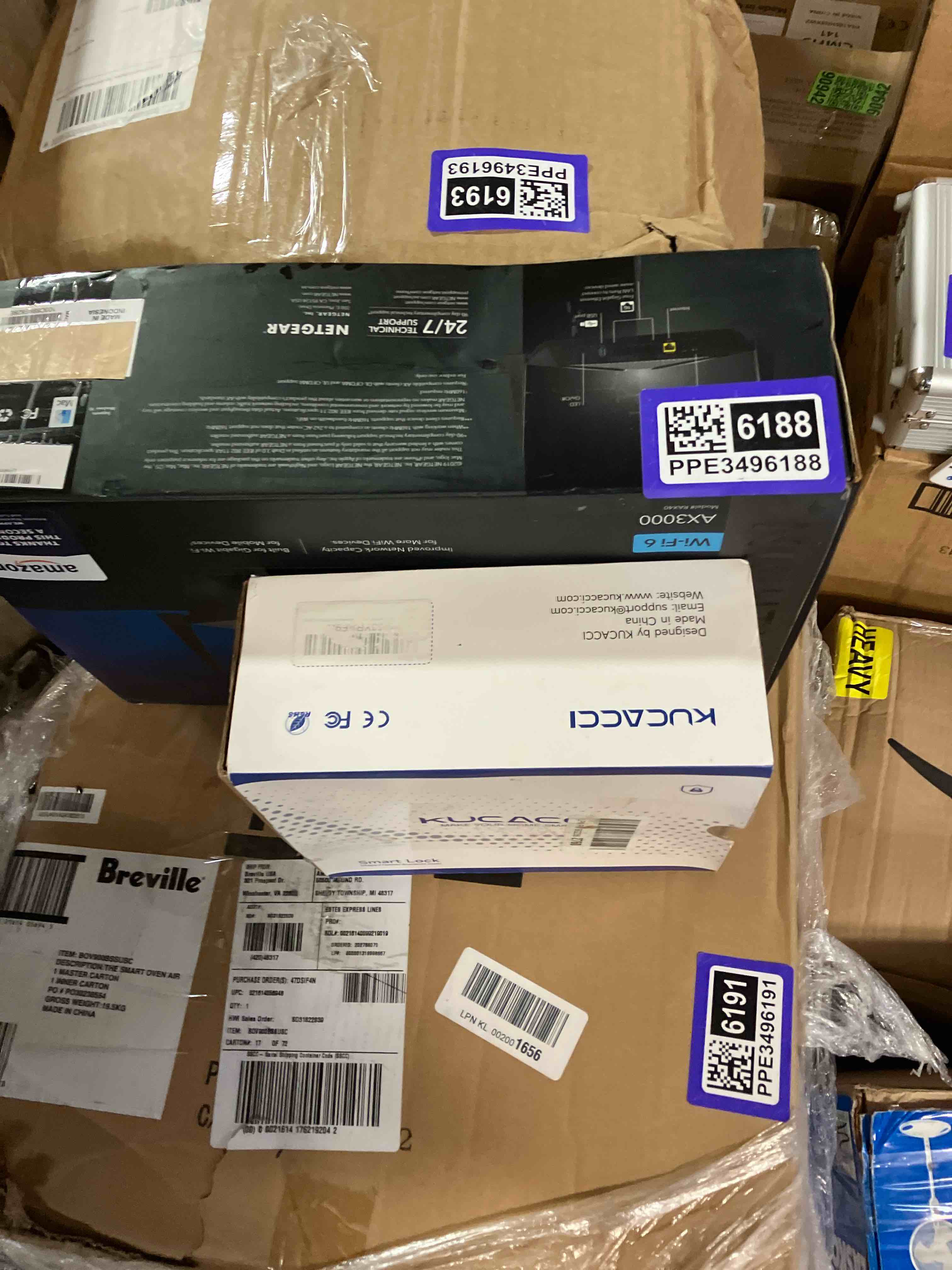 https://s3.amazonaws.com/lotting-images-prod/phillipi/PPE3496184_1751040422995.jpeg