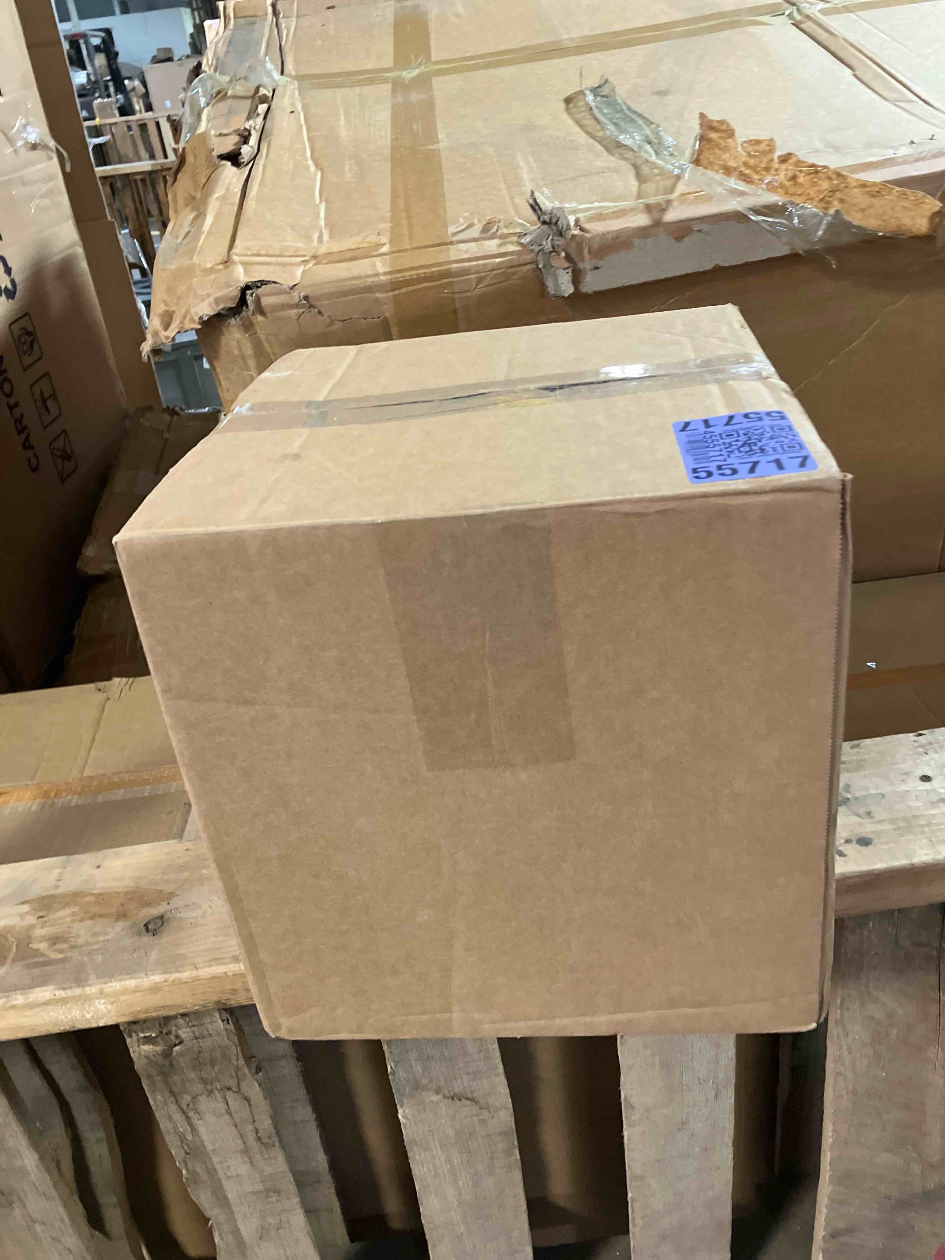 https://s3.amazonaws.com/lotting-images-prod/phillipi/PPE3496241_1751029488867.jpeg