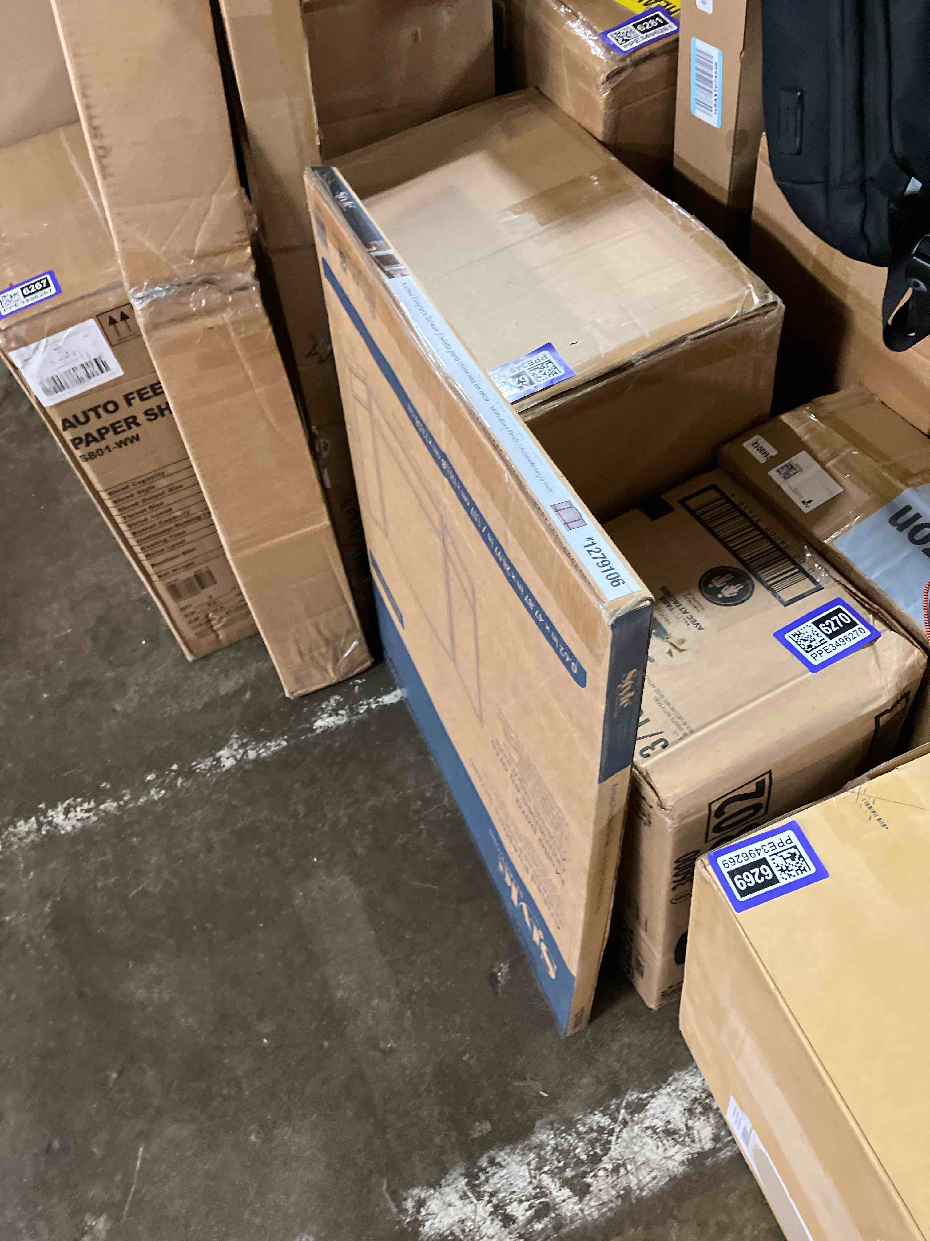 https://s3.amazonaws.com/lotting-images-prod/phillipi/PPE3496263_1751026684766.jpeg