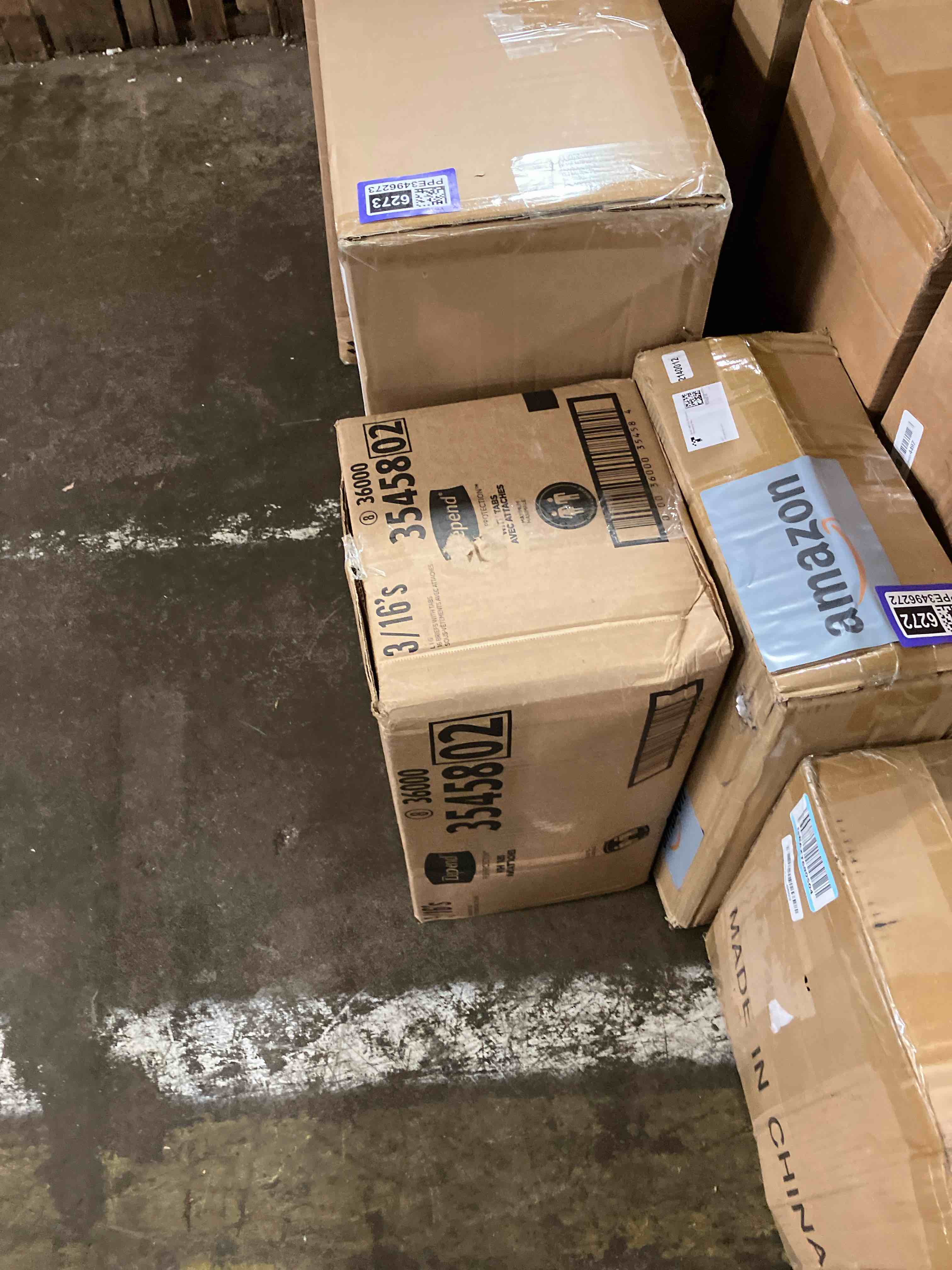 https://s3.amazonaws.com/lotting-images-prod/phillipi/PPE3496270_1750972133016.jpeg