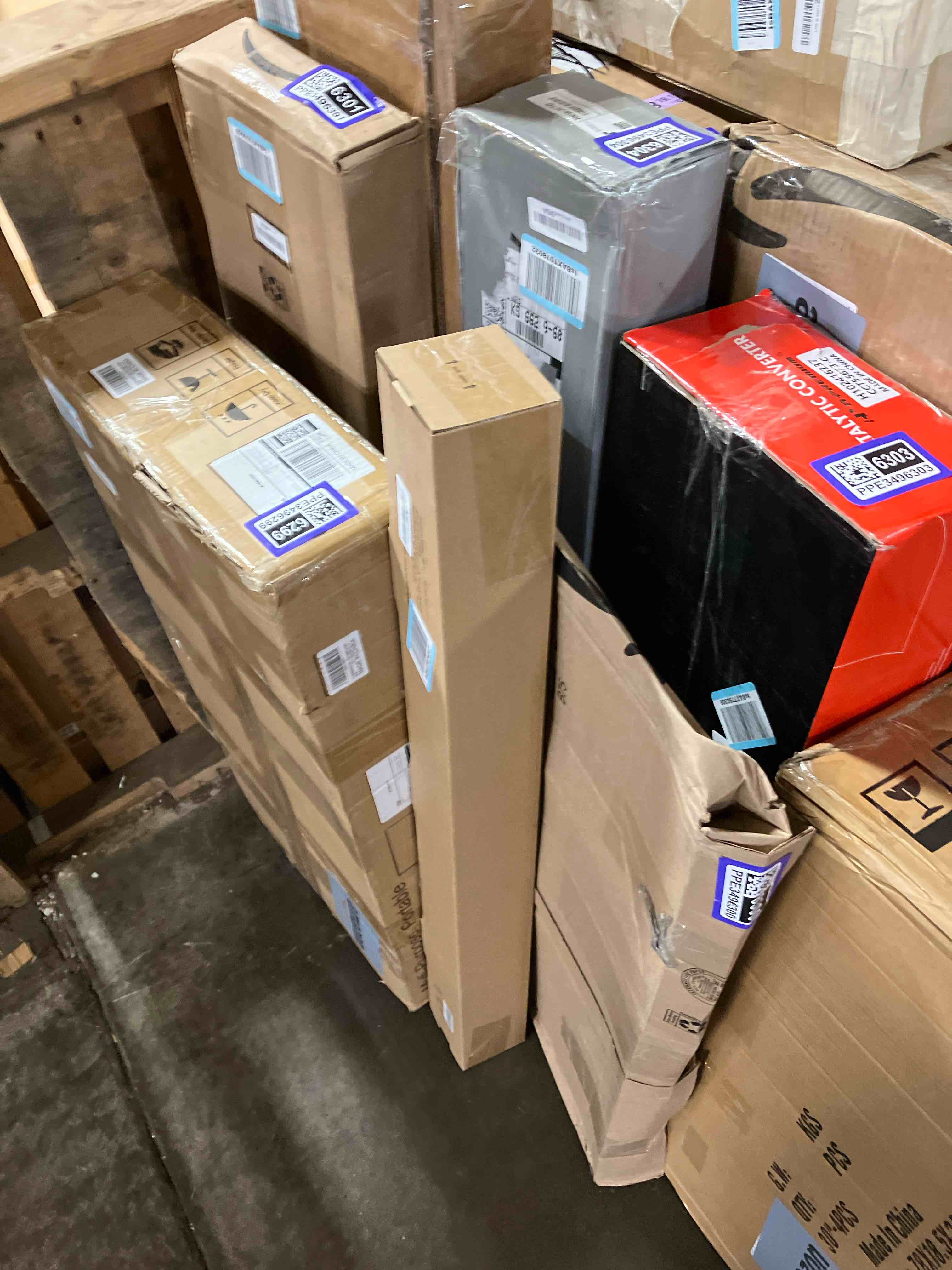 https://s3.amazonaws.com/lotting-images-prod/phillipi/PPE3496298_1750969942618.jpeg