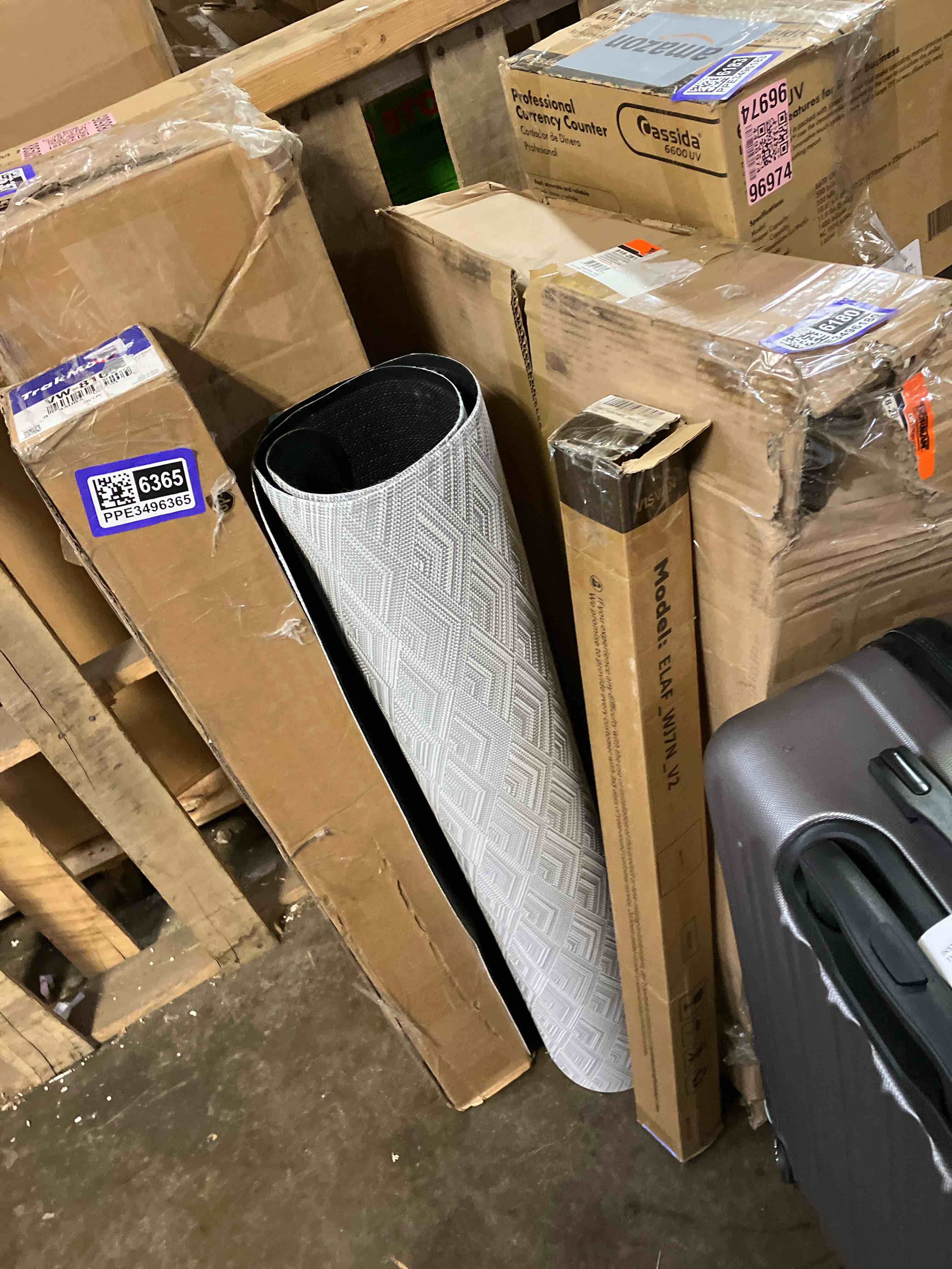 https://s3.amazonaws.com/lotting-images-prod/phillipi/PPE3496364_1751042917449.jpeg