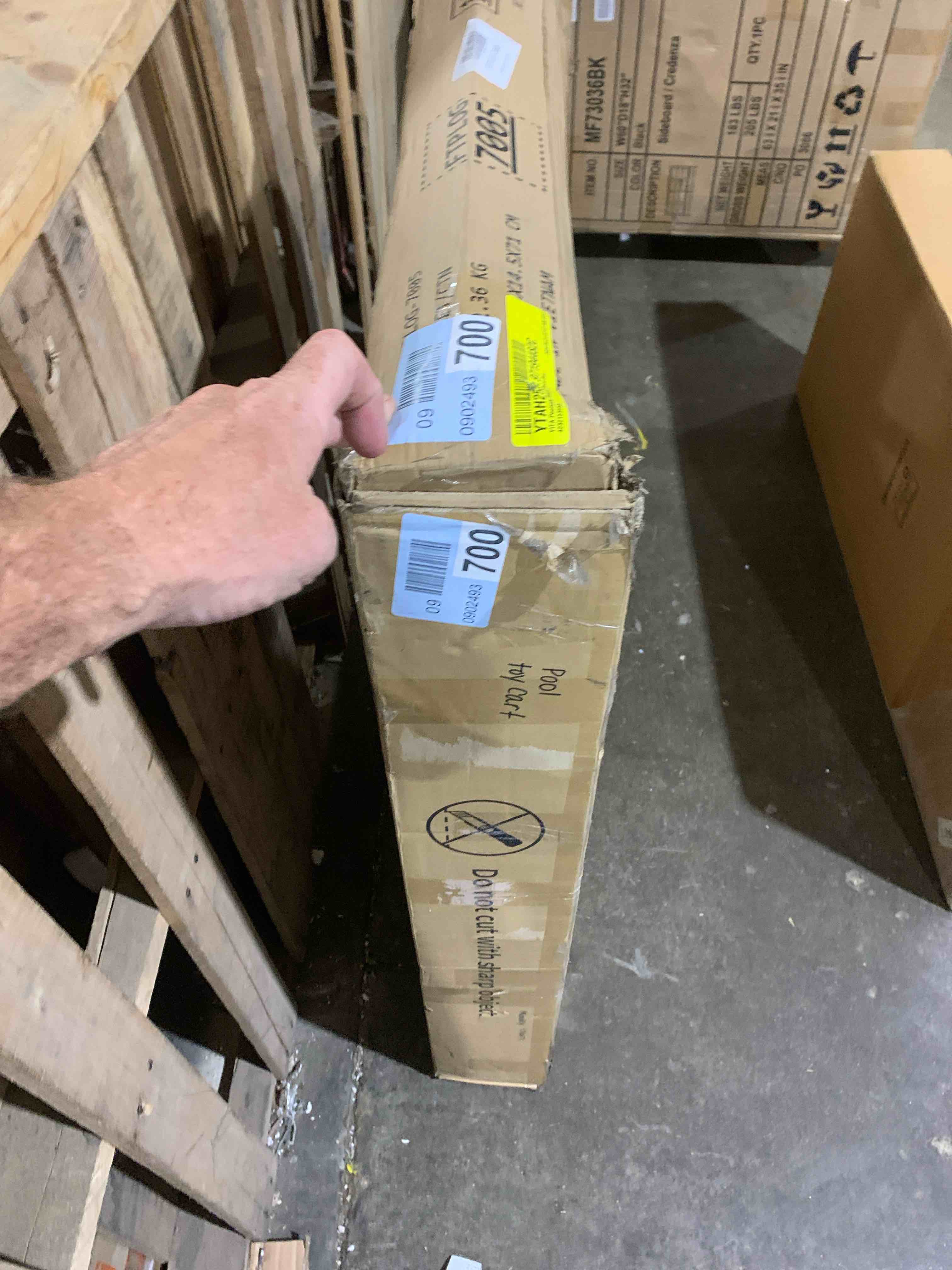 https://s3.amazonaws.com/lotting-images-prod/phillipi/PPE3496672_1751381977249.jpeg
