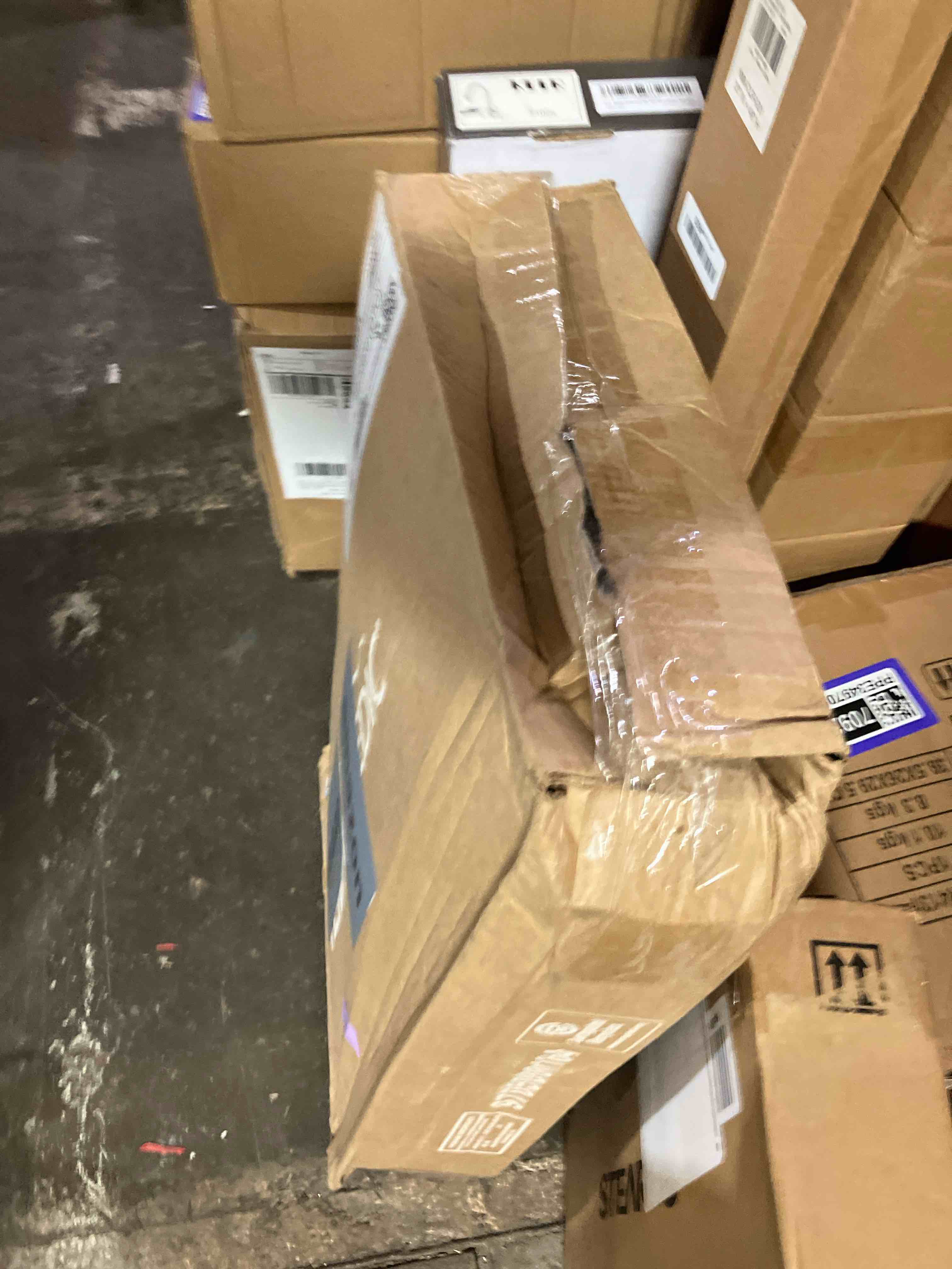 https://s3.amazonaws.com/lotting-images-prod/phillipi/PPE3497070_1751481139373.jpeg