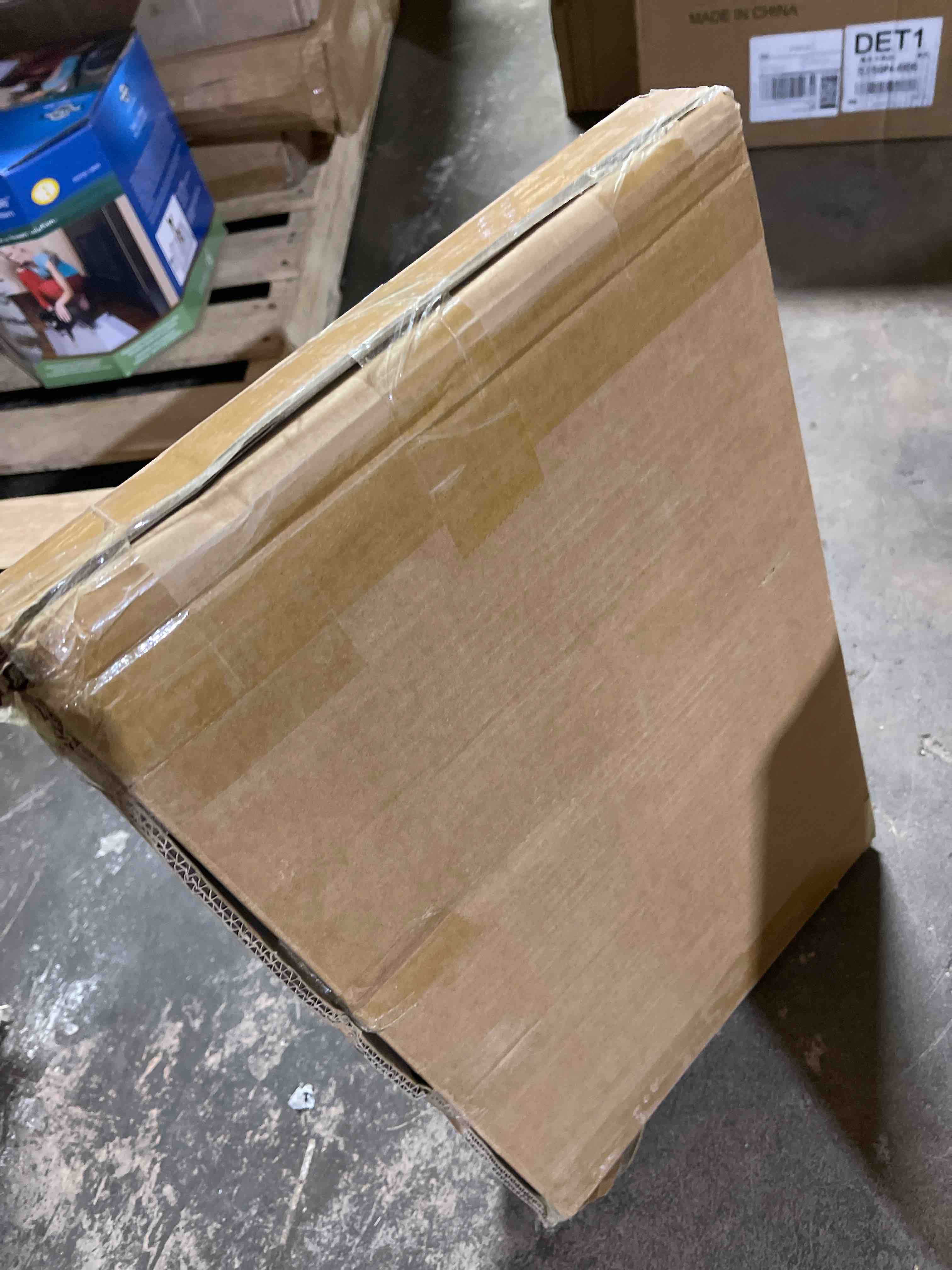 https://s3.amazonaws.com/lotting-images-prod/phillipi/PPE3497169_1751560157800.jpeg