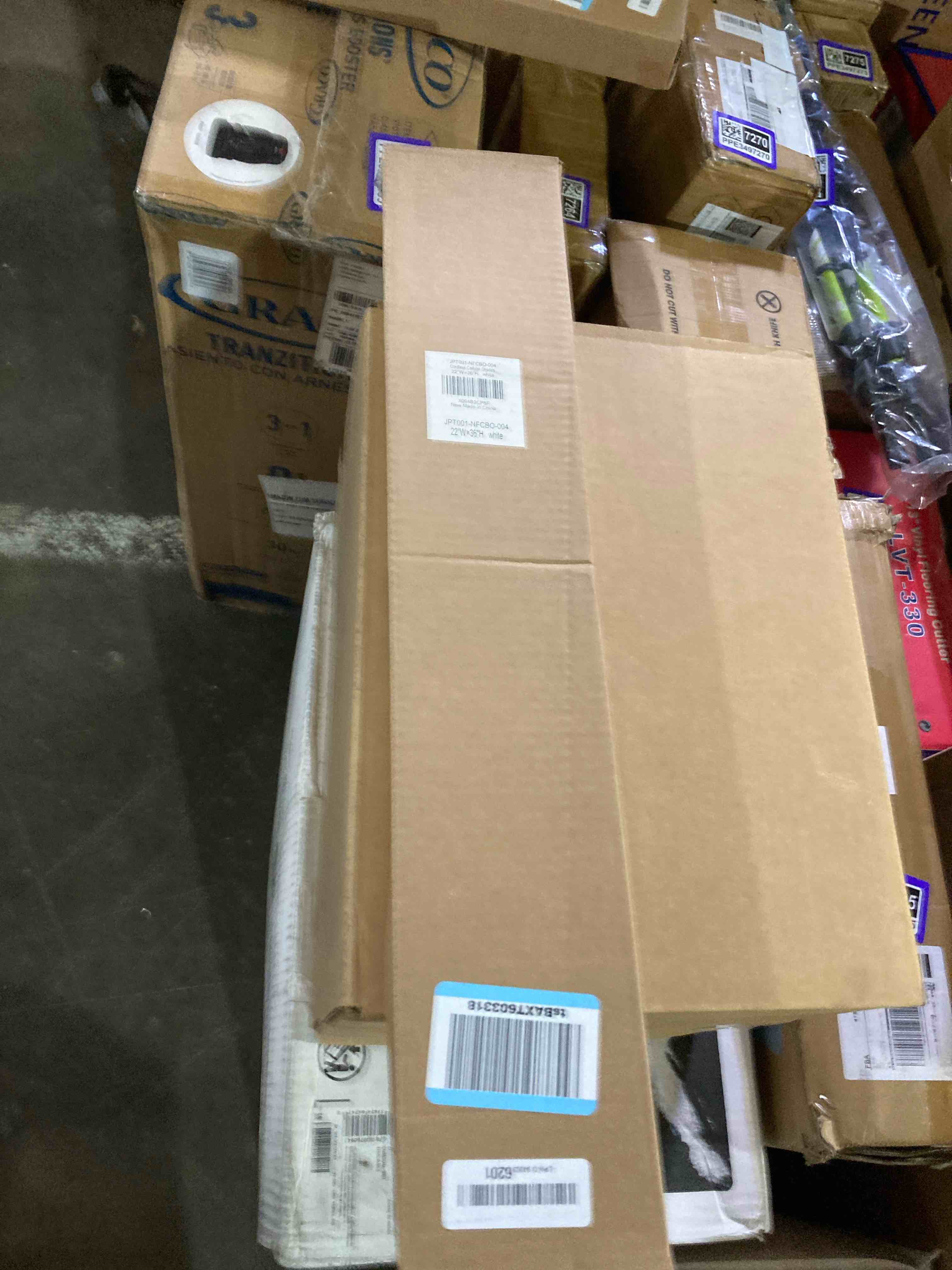 https://s3.amazonaws.com/lotting-images-prod/phillipi/PPE3497252_1751555121944.jpeg