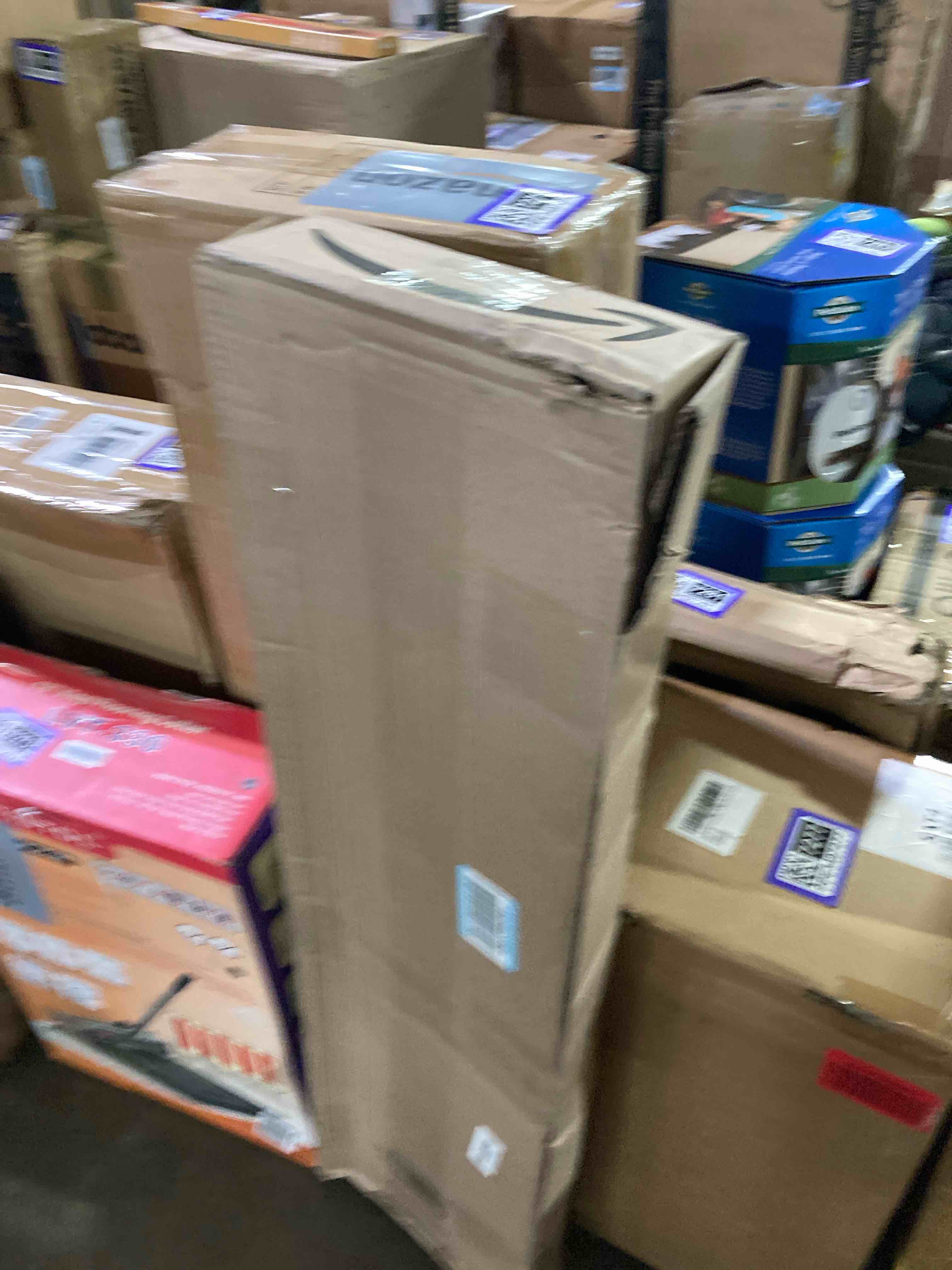 https://s3.amazonaws.com/lotting-images-prod/phillipi/PPE3497269_1751553137358.jpeg