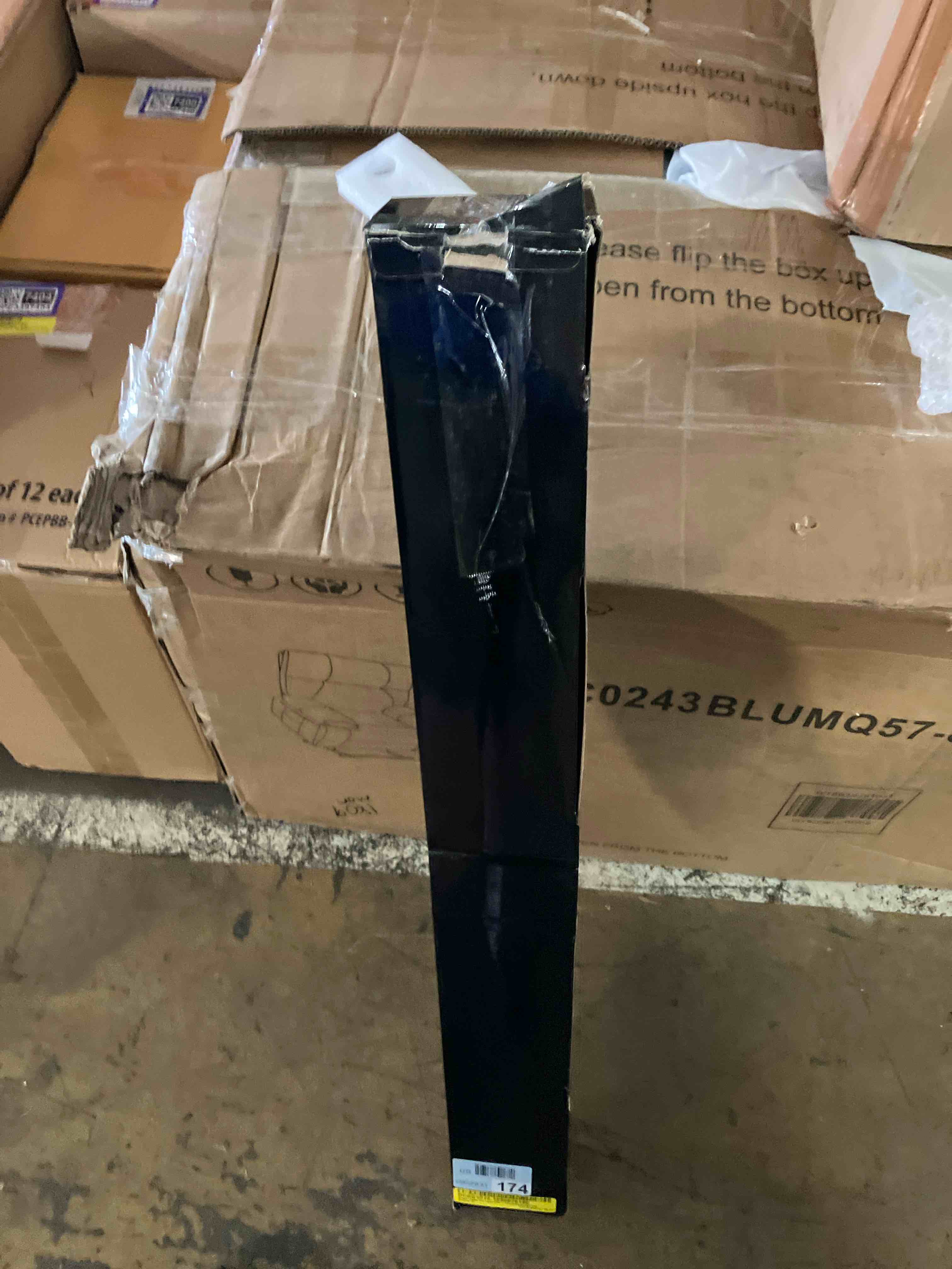 https://s3.amazonaws.com/lotting-images-prod/phillipi/PPE3497397_1752000216229.jpeg