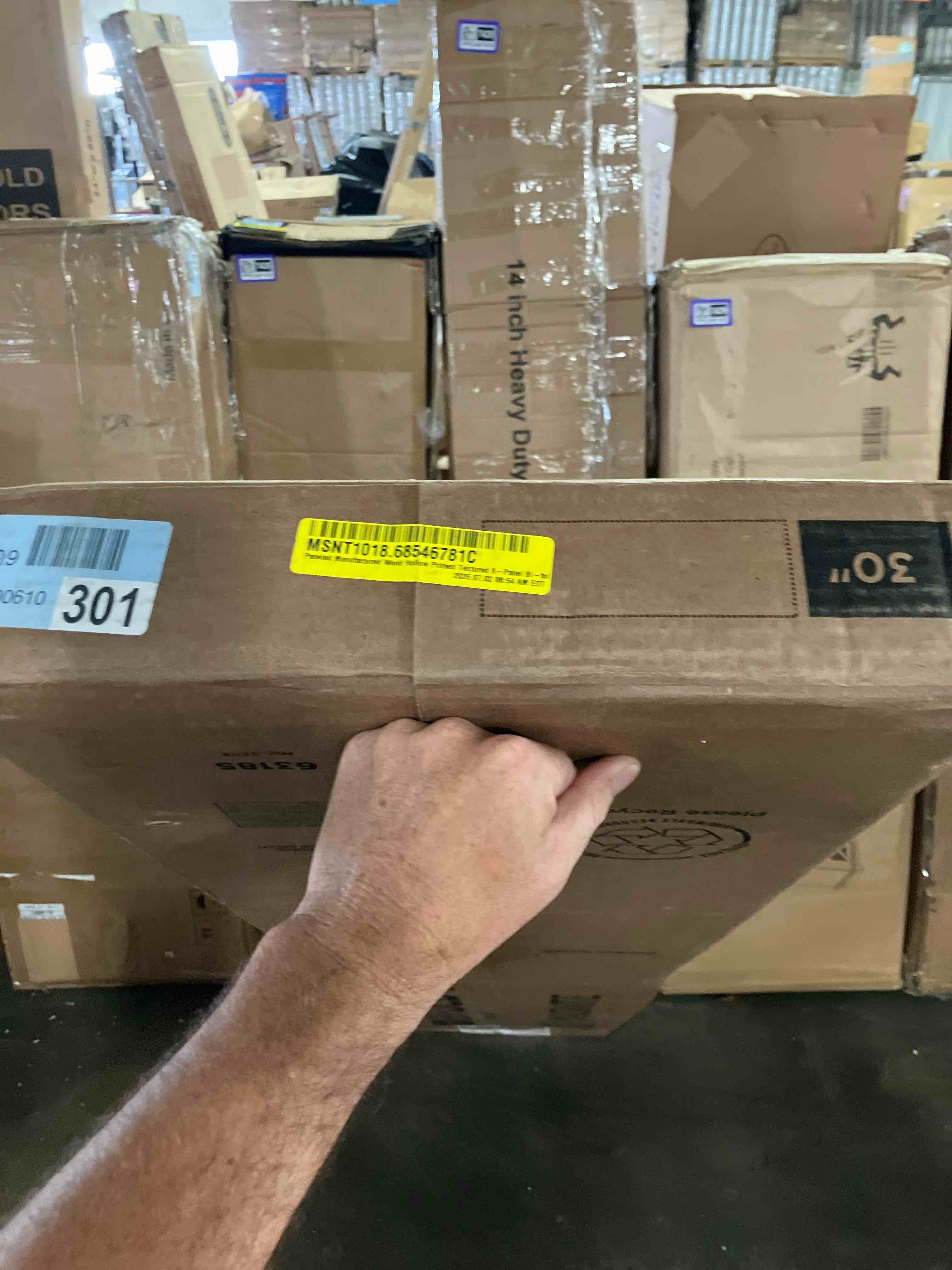 https://s3.amazonaws.com/lotting-images-prod/phillipi/PPE3497422_1751989106867.jpeg