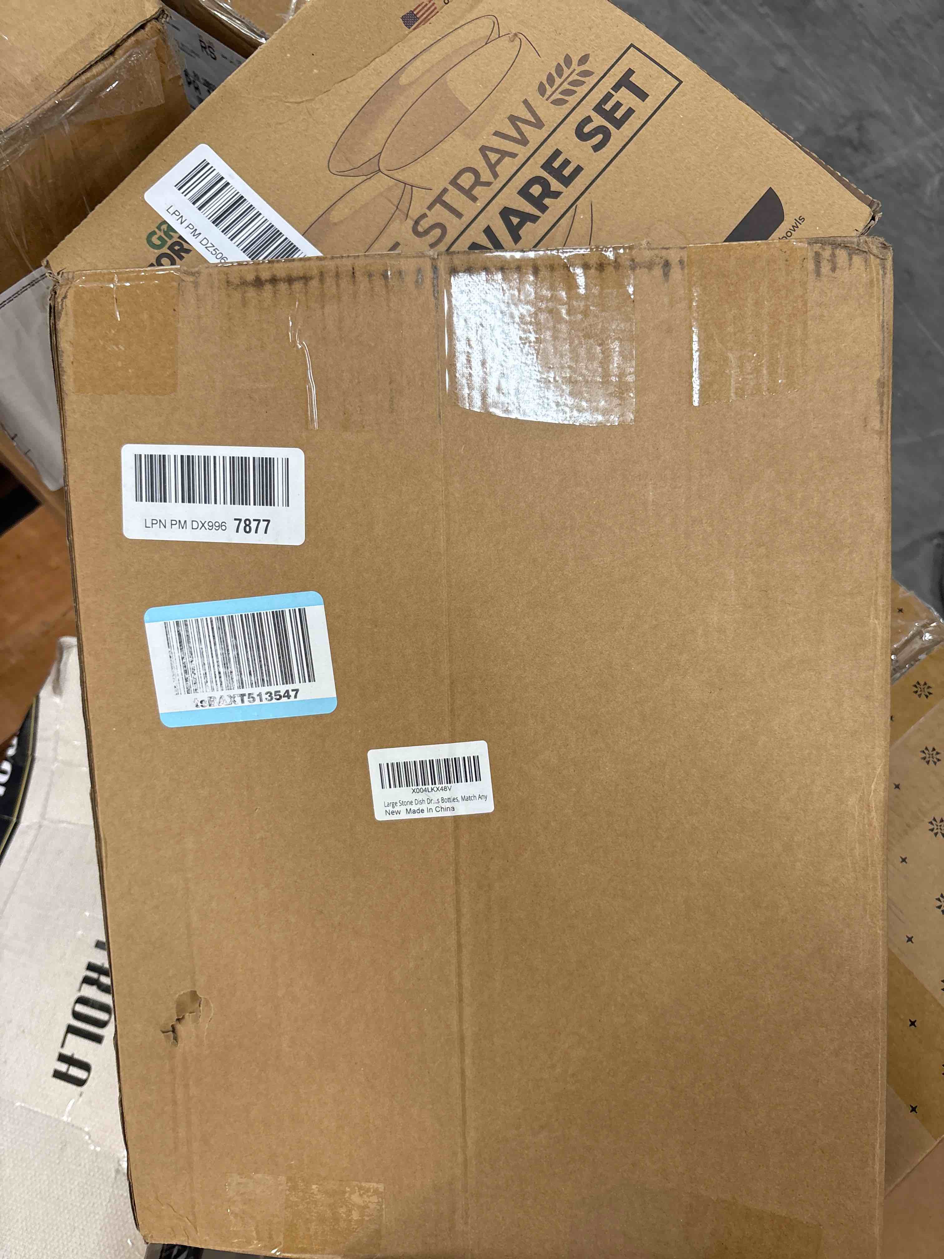 https://s3.amazonaws.com/lotting-images-prod/phillipi/PPE3498377_1756303700692.jpeg