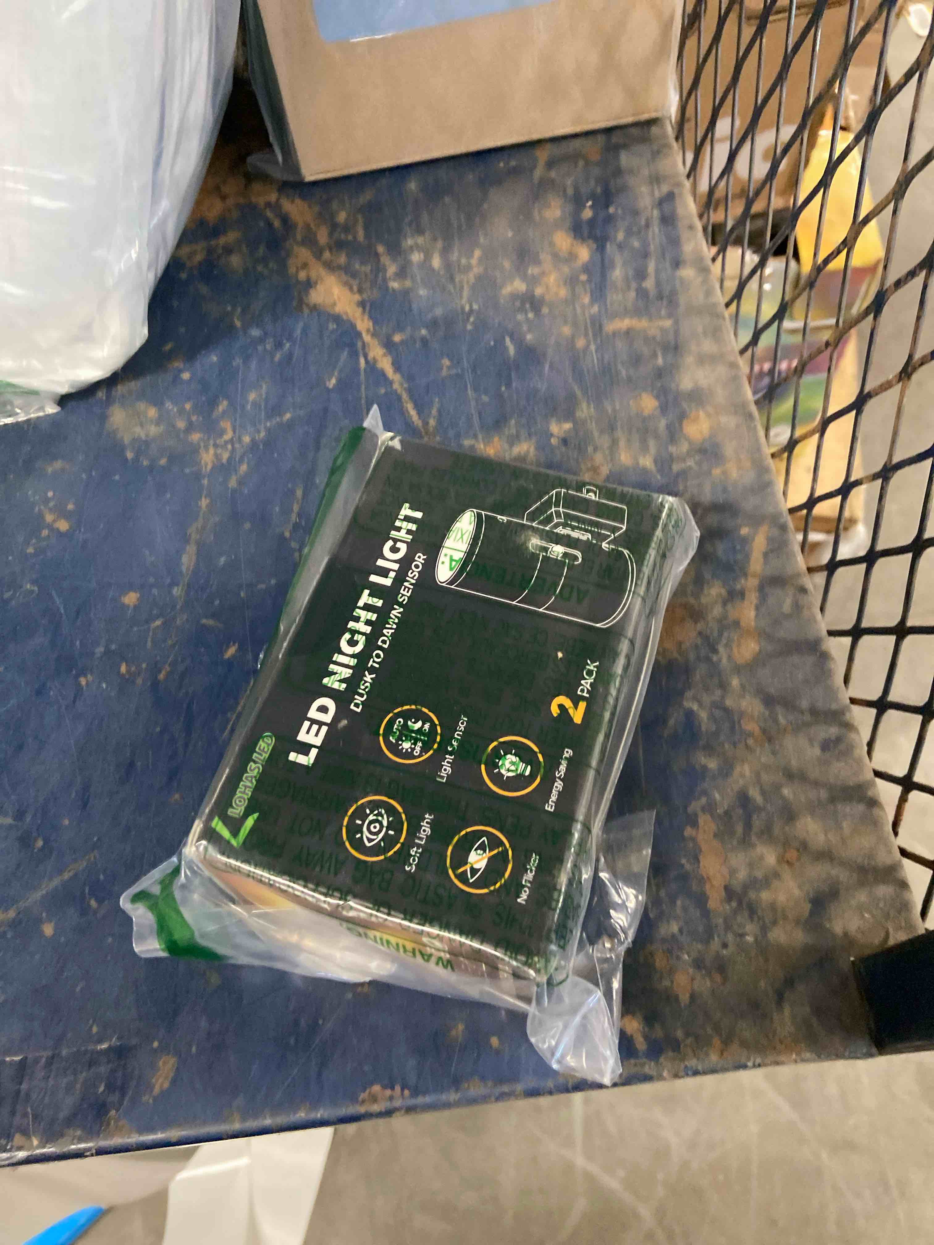 https://s3.amazonaws.com/lotting-images-prod/phillipi/PPE3498626_1760977130814.jpeg