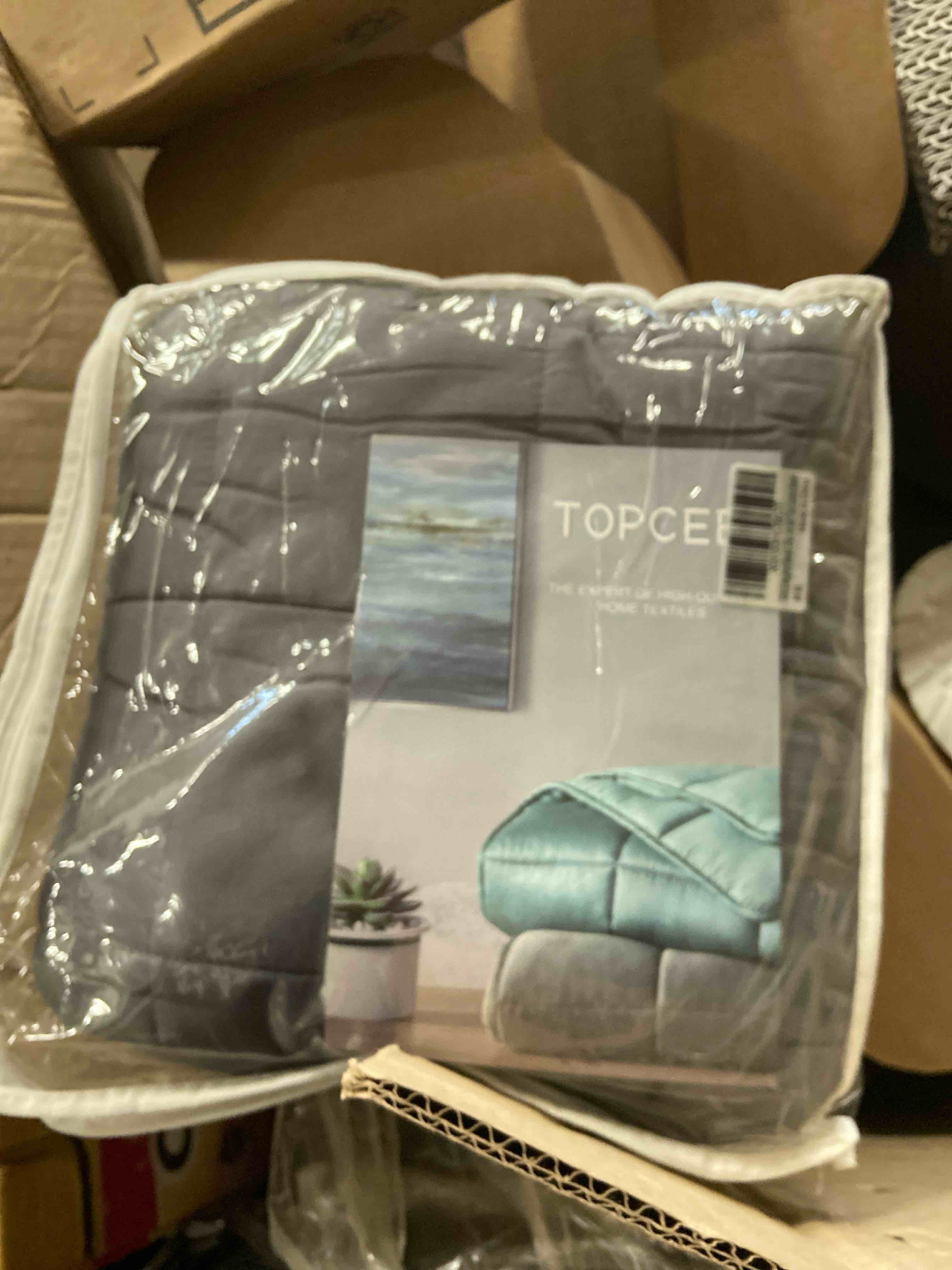 https://s3.amazonaws.com/lotting-images-prod/phillipi/PPE3498696_1761063308217.jpeg
