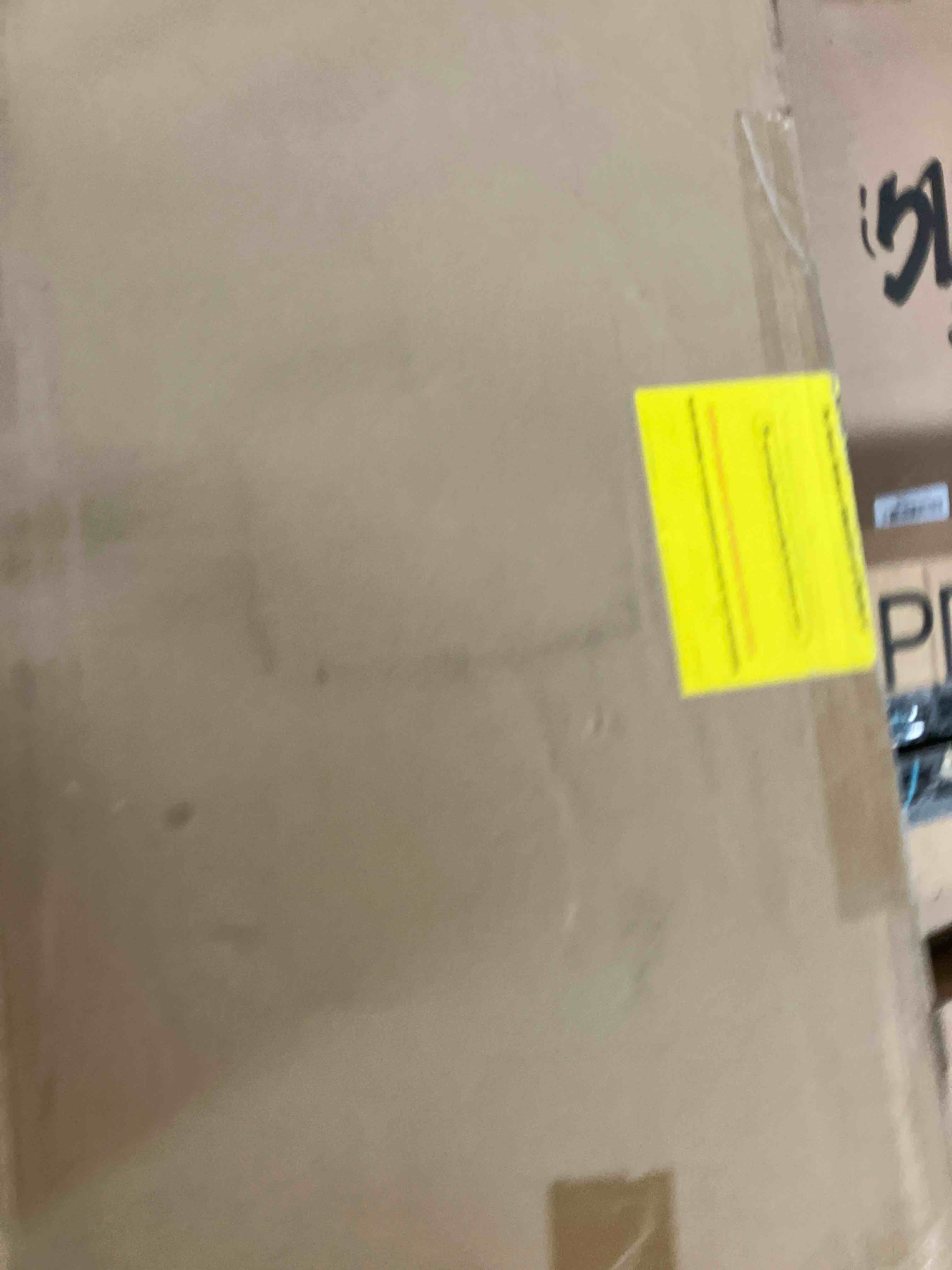 https://s3.amazonaws.com/lotting-images-prod/phillipi/PPE3499236_1753193477494.jpeg