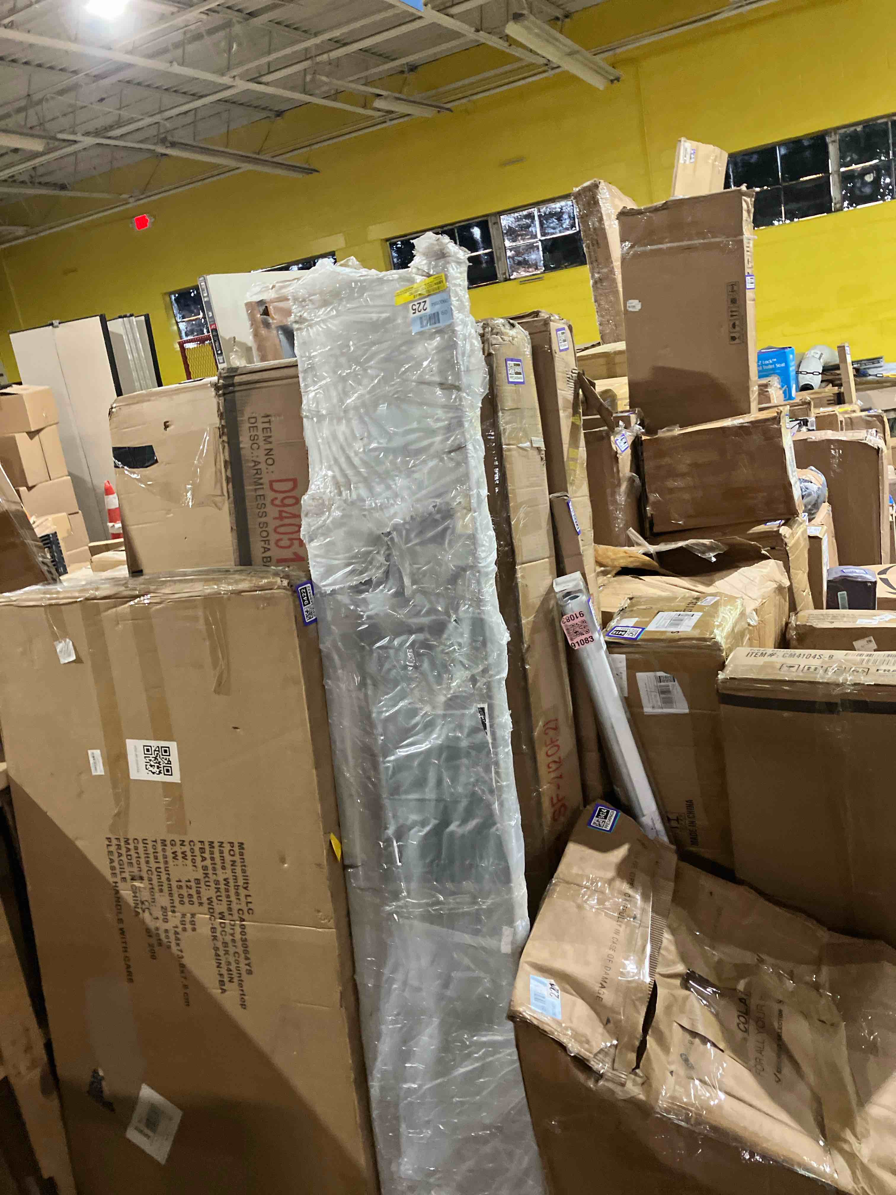 https://s3.amazonaws.com/lotting-images-prod/phillipi/PPE3499425_1753199278994.jpeg