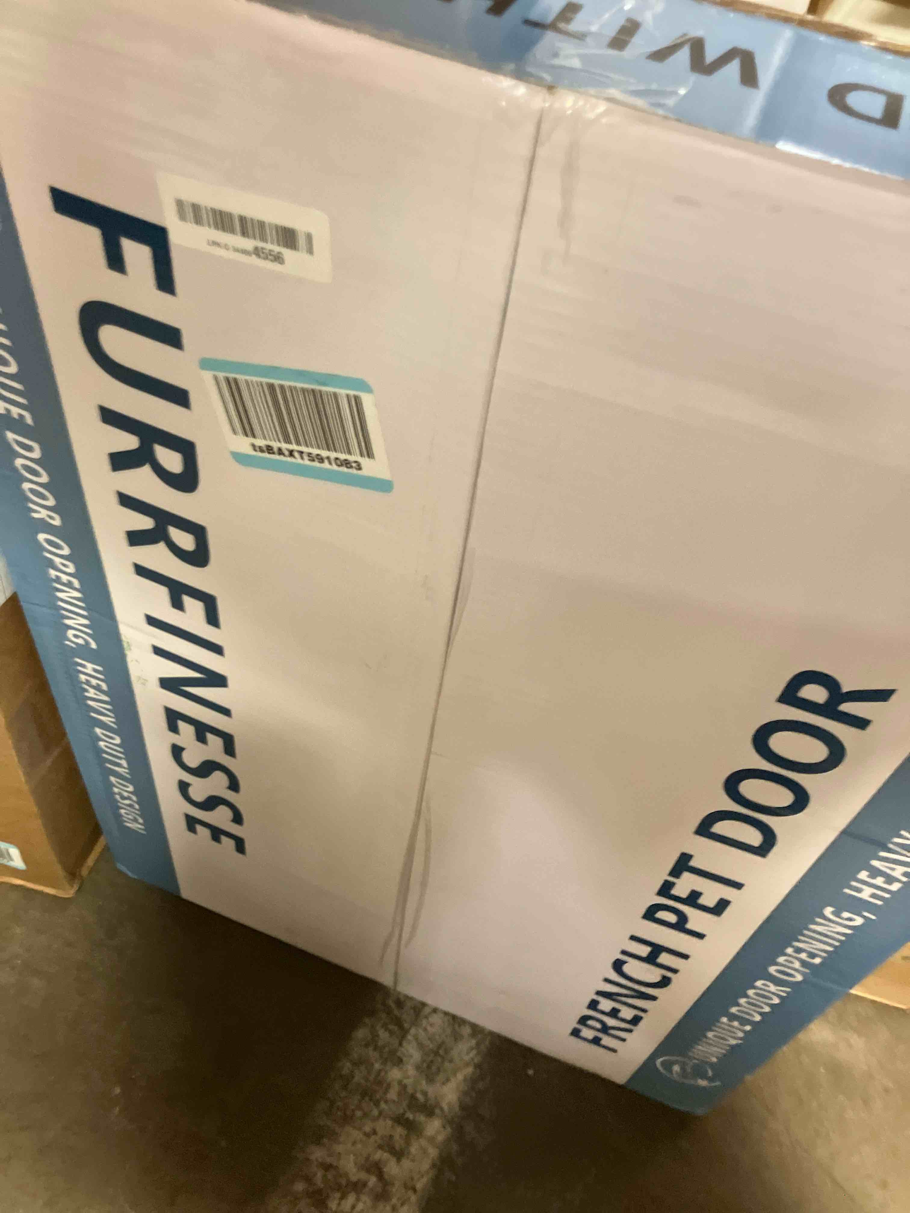 https://s3.amazonaws.com/lotting-images-prod/phillipi/PPE3499485_1753209083357.jpeg