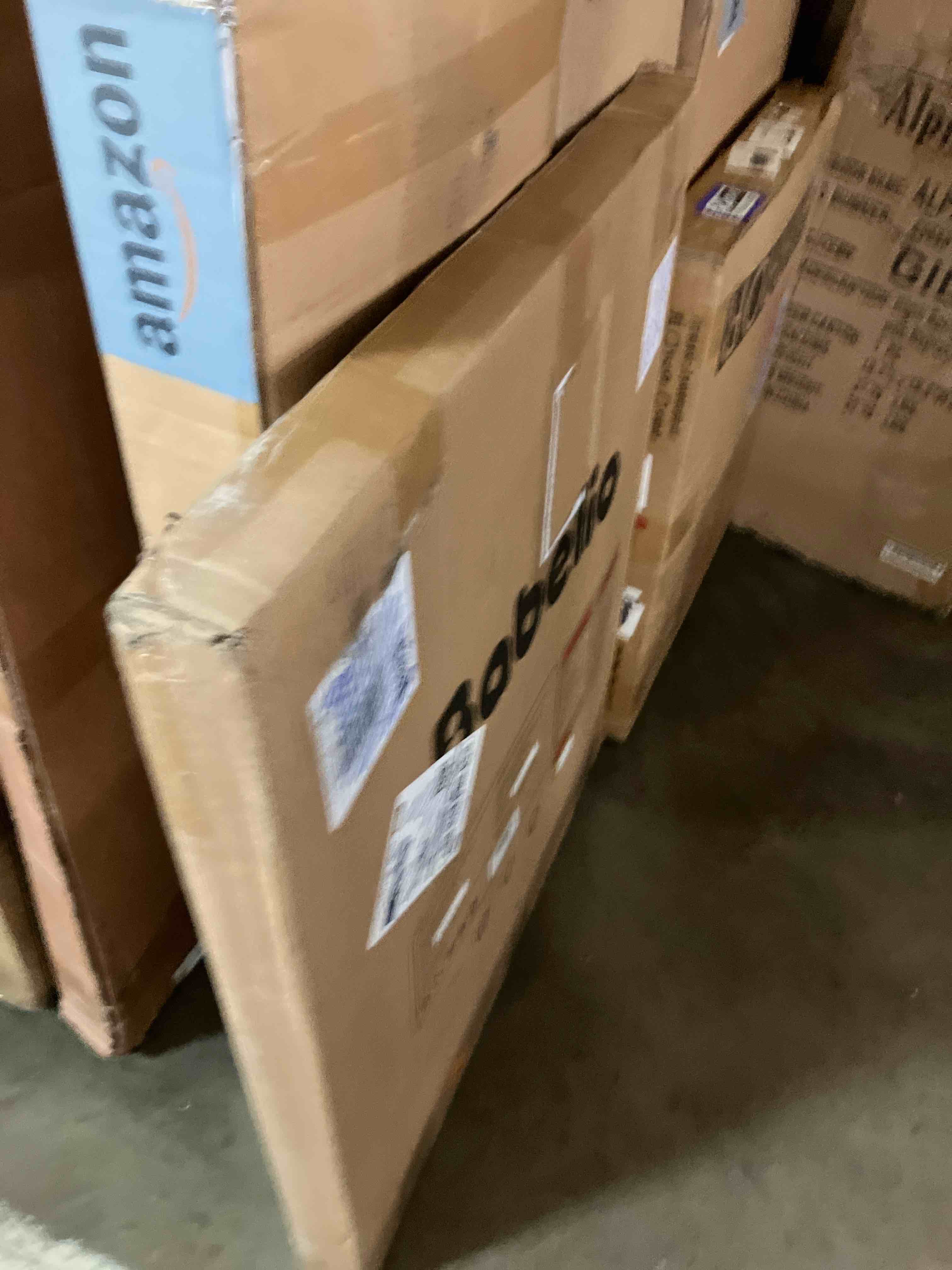 https://s3.amazonaws.com/lotting-images-prod/phillipi/PPE3499544_1753215709800.jpeg