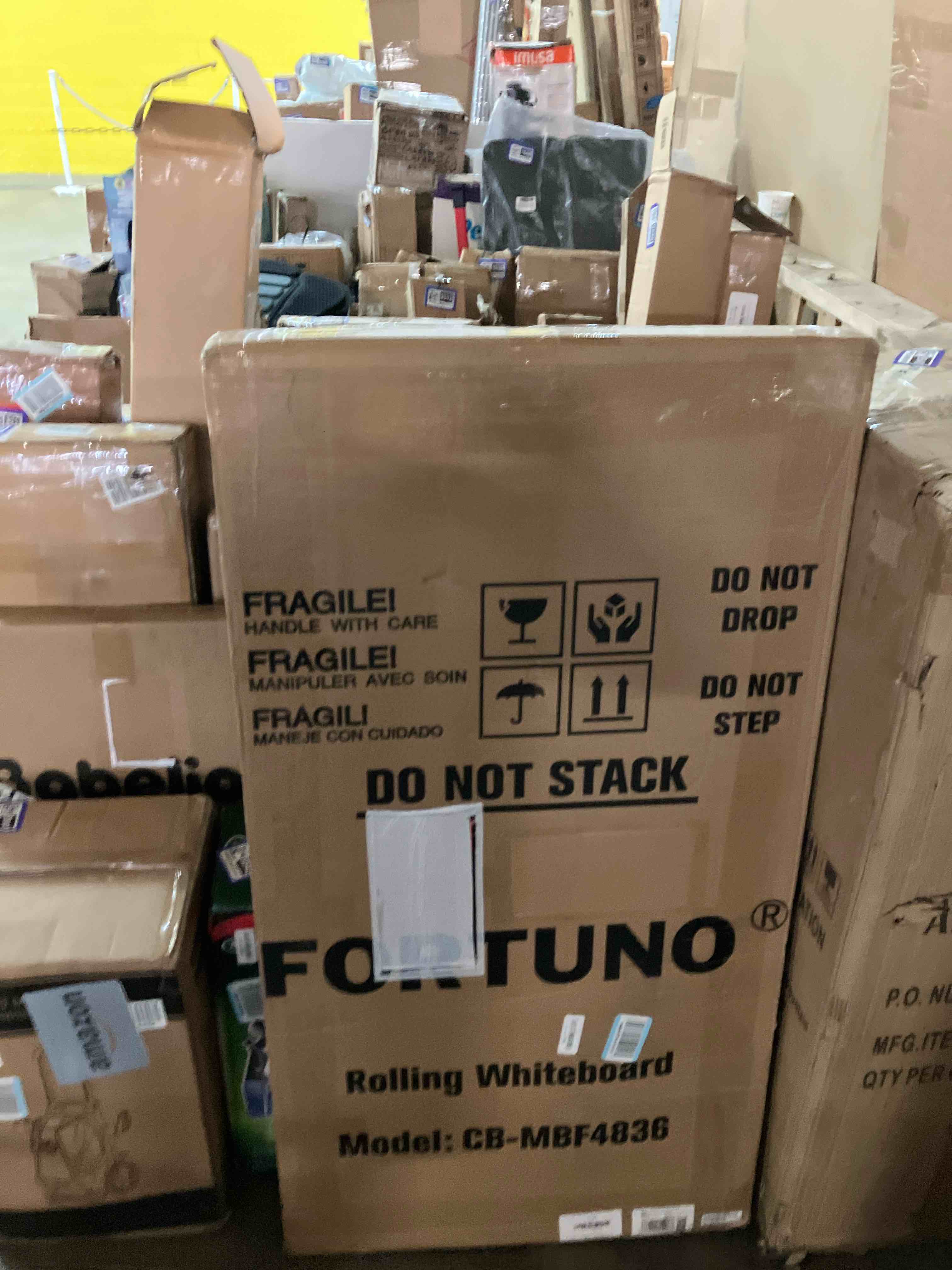 https://s3.amazonaws.com/lotting-images-prod/phillipi/PPE3499561_1753215948475.jpeg