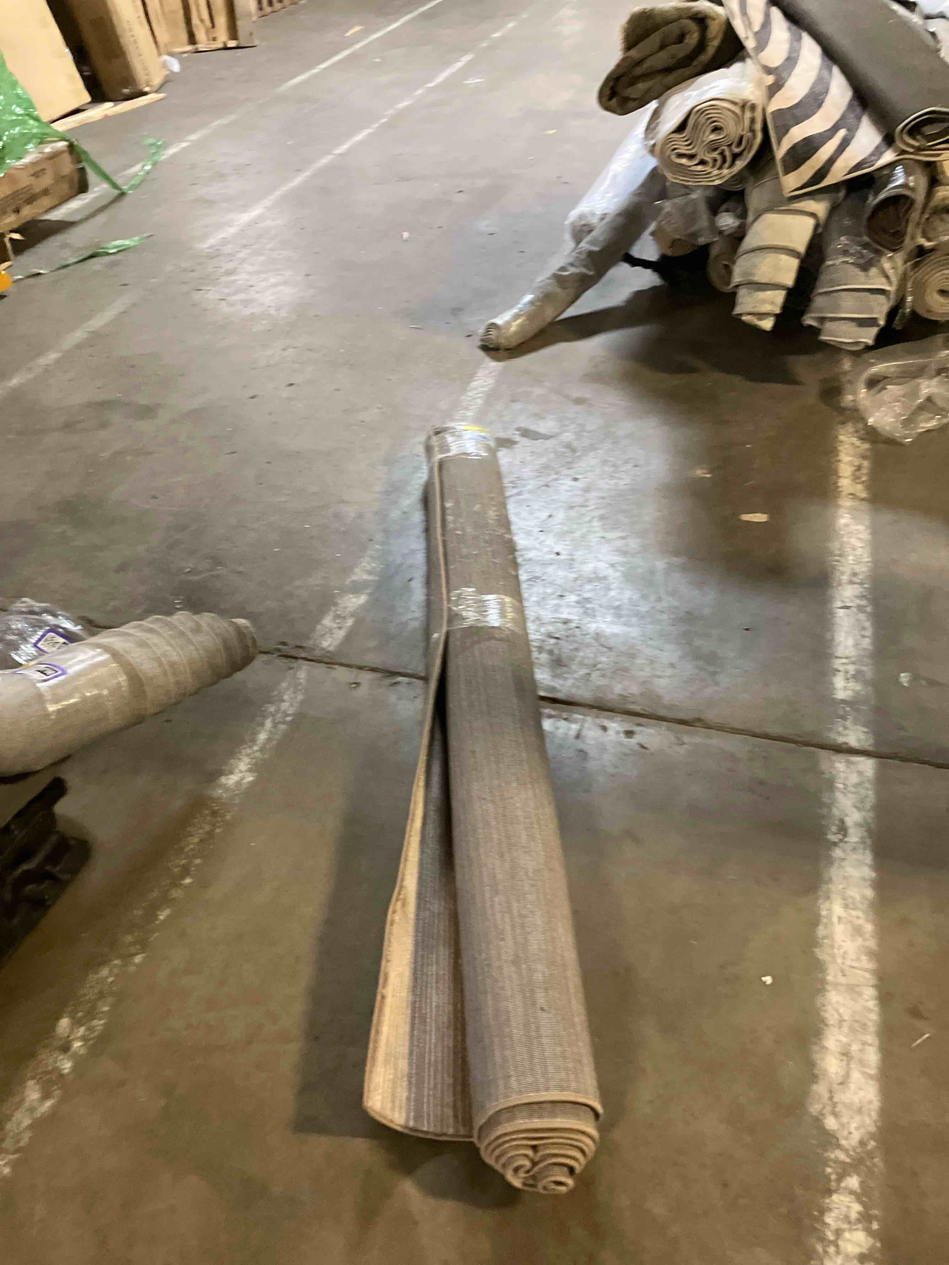https://s3.amazonaws.com/lotting-images-prod/phillipi/PPE3499761_1753293631506.jpeg