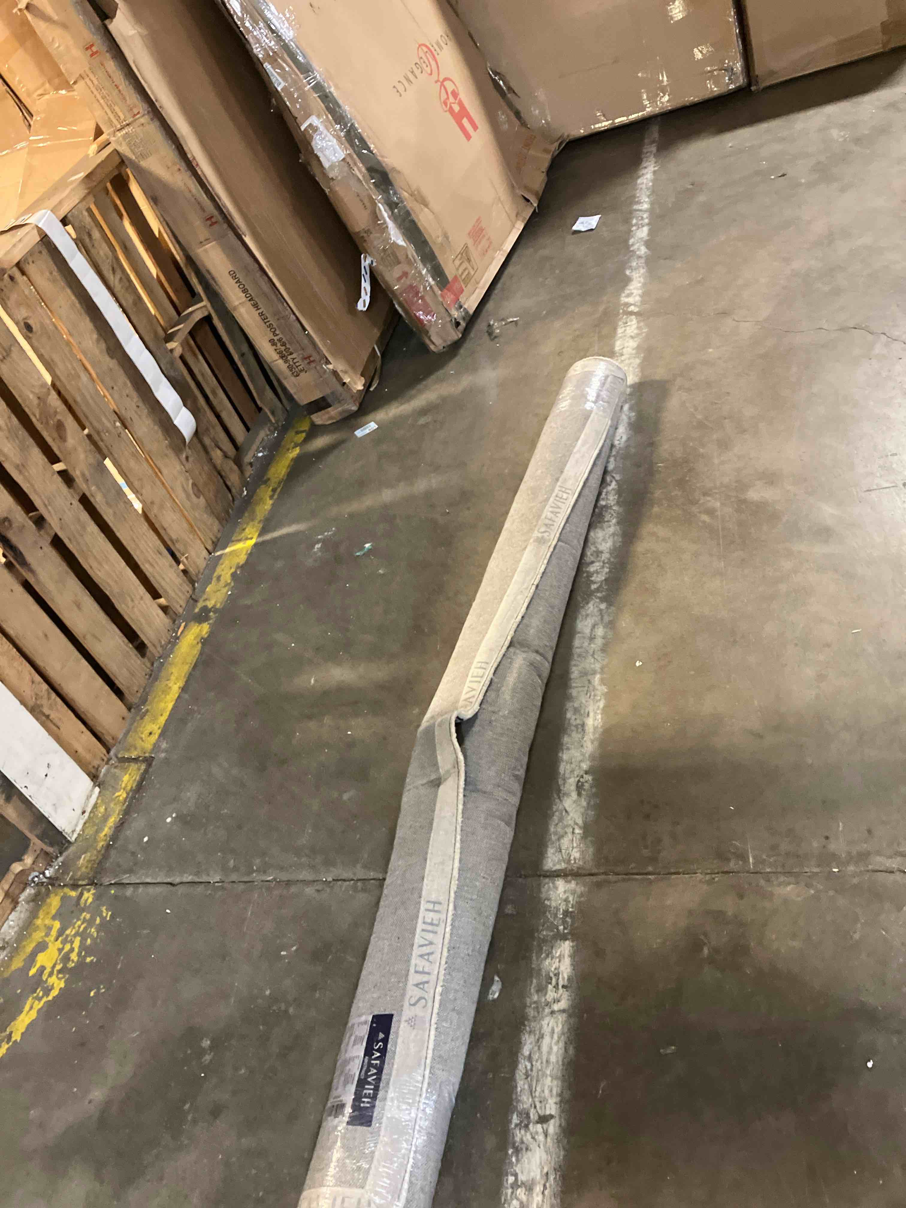 https://s3.amazonaws.com/lotting-images-prod/phillipi/PPE3499766_1753294758206.jpeg