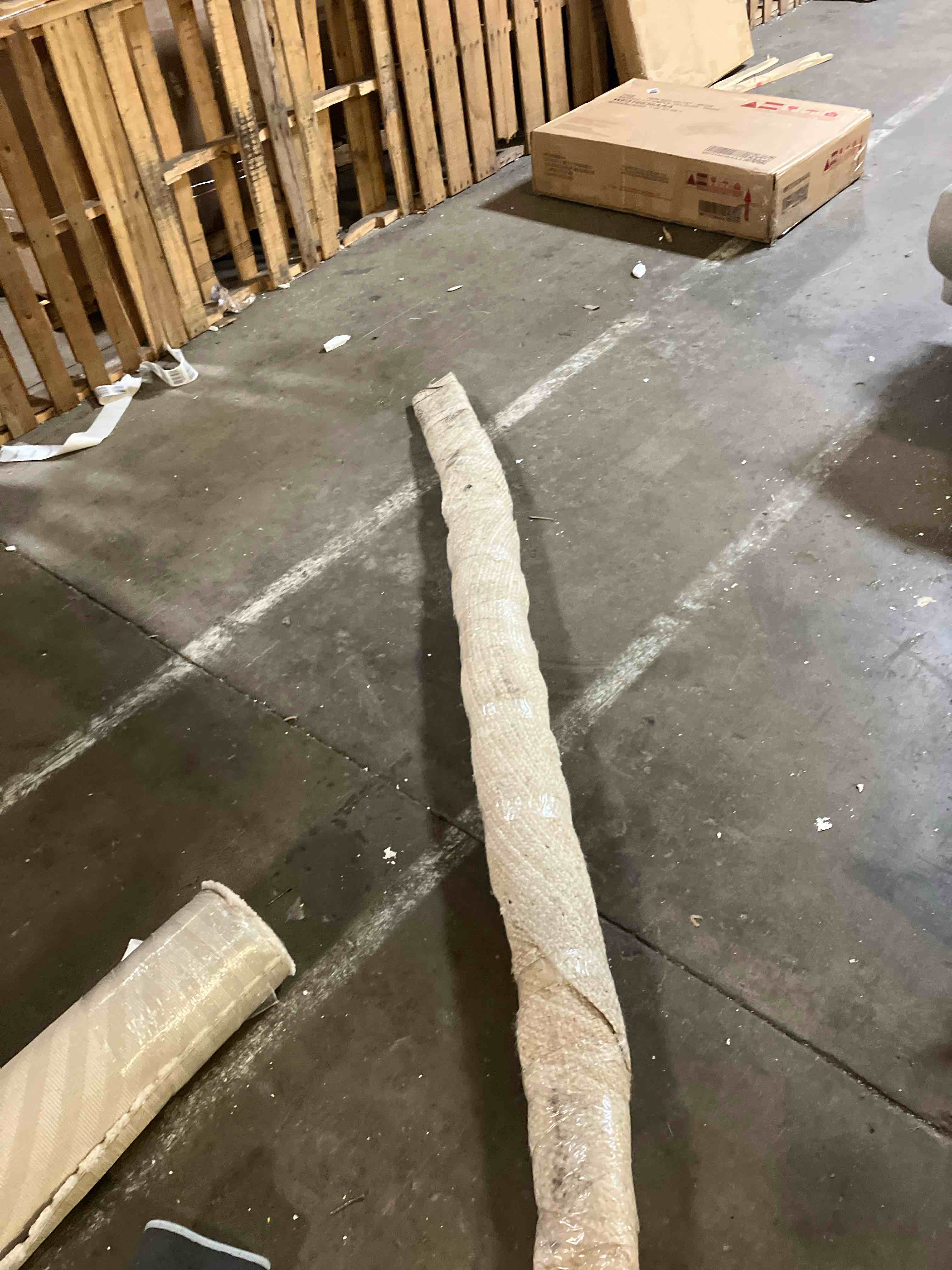 https://s3.amazonaws.com/lotting-images-prod/phillipi/PPE3499819_1753372377832.jpeg