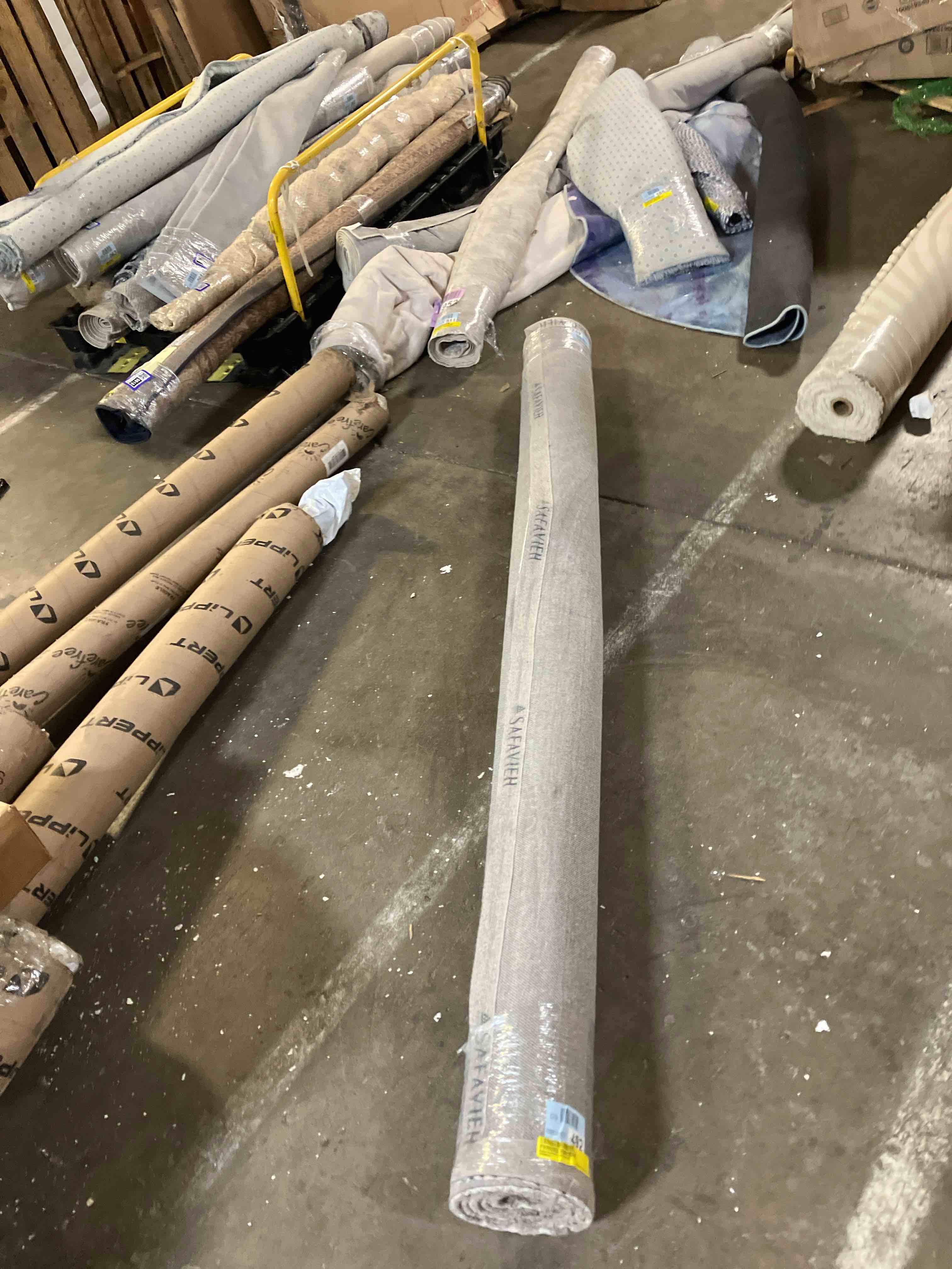 https://s3.amazonaws.com/lotting-images-prod/phillipi/PPE3499820_1753372505082.jpeg