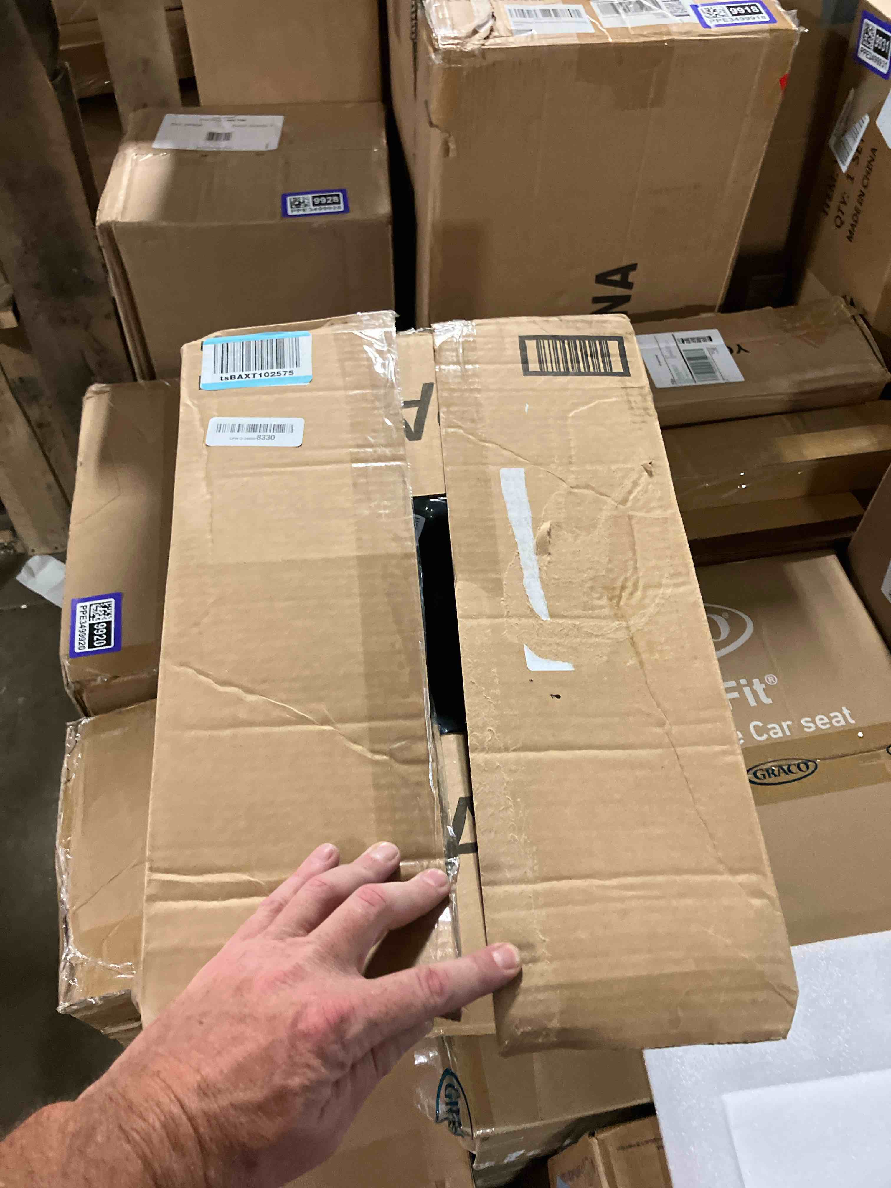 https://s3.amazonaws.com/lotting-images-prod/phillipi/PPE3499916_1753371689674.jpeg