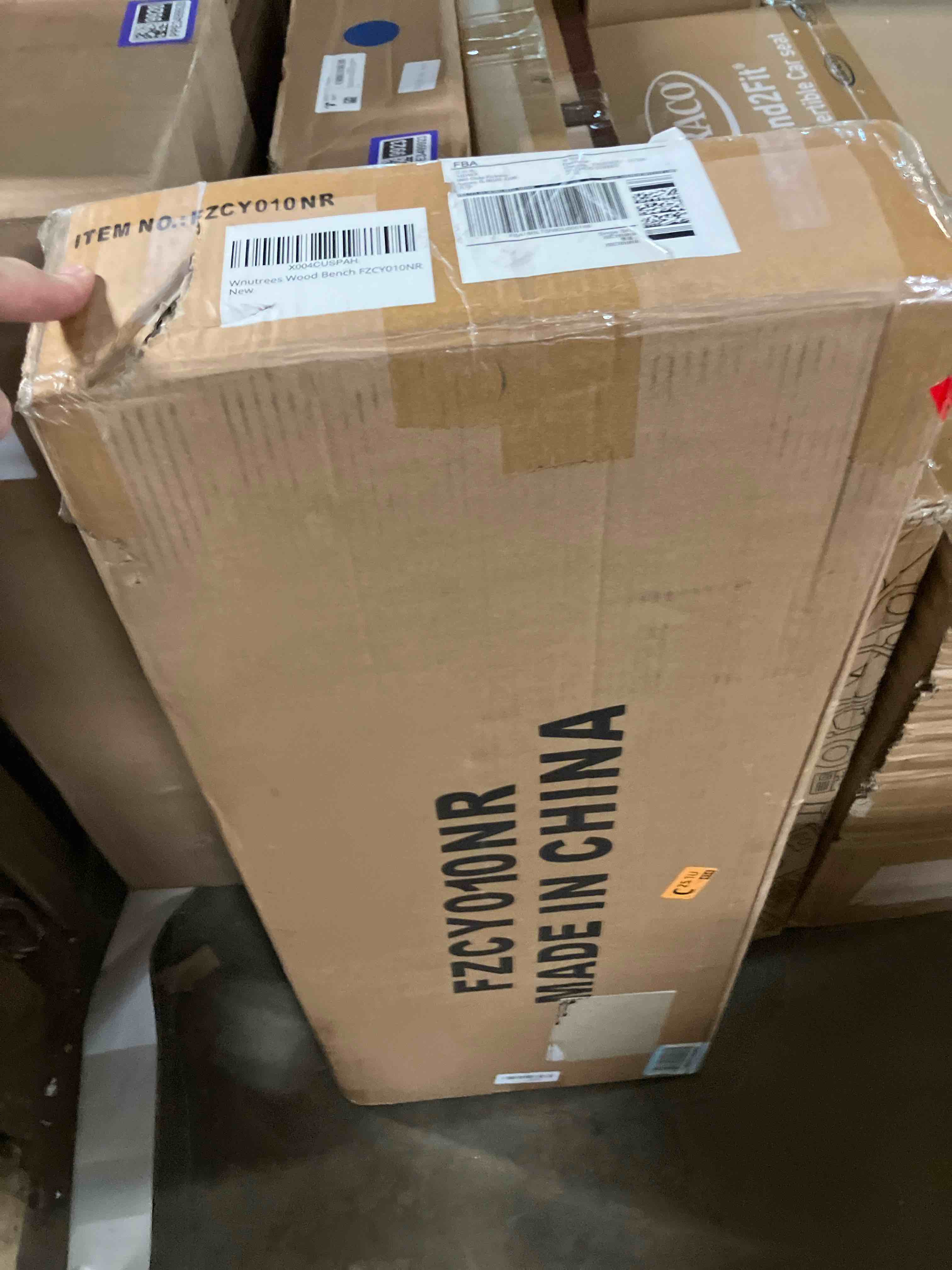 https://s3.amazonaws.com/lotting-images-prod/phillipi/PPE3499918_1753371368898.jpeg