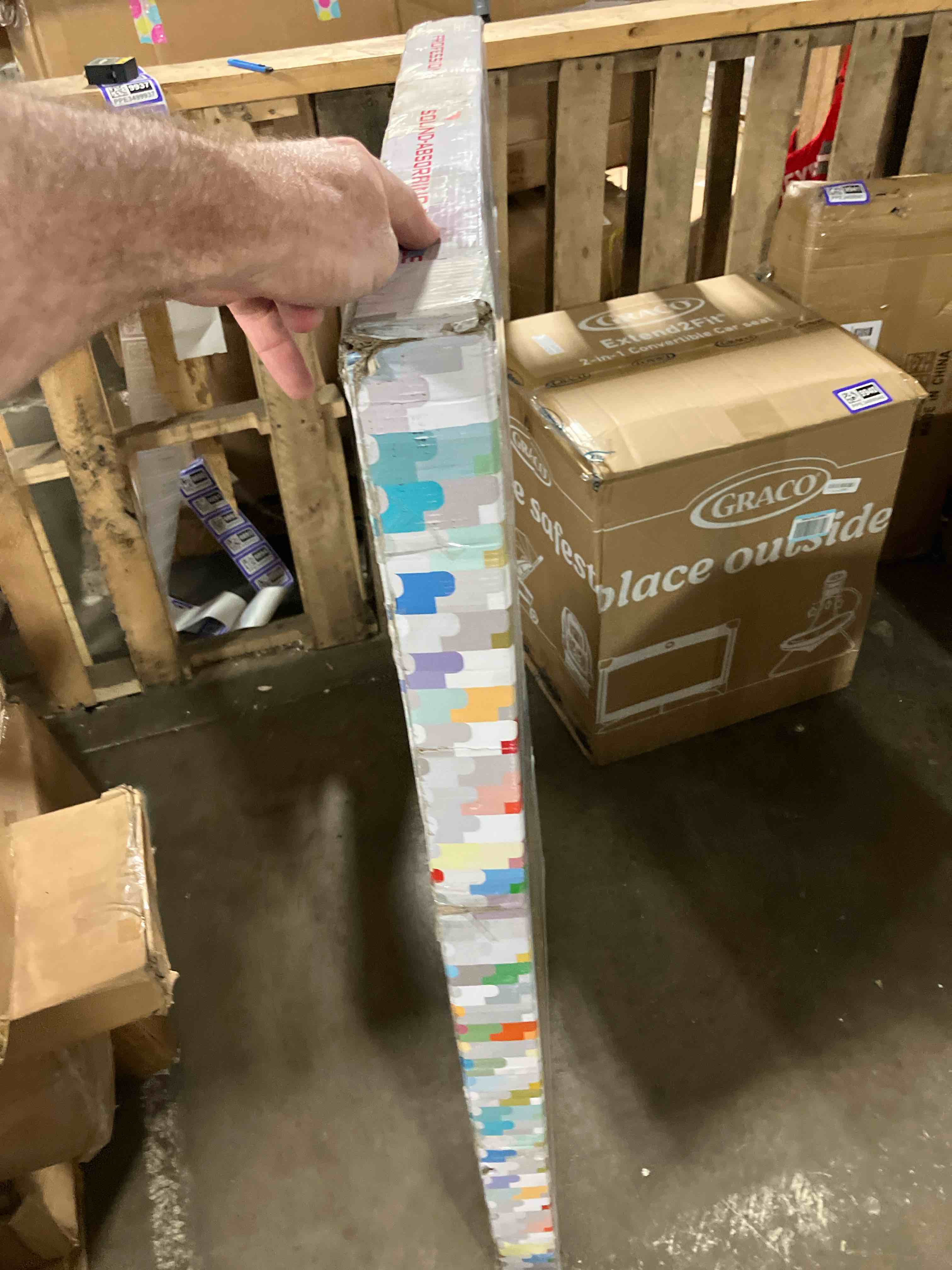 https://s3.amazonaws.com/lotting-images-prod/phillipi/PPE3499939_1753367599062.jpeg