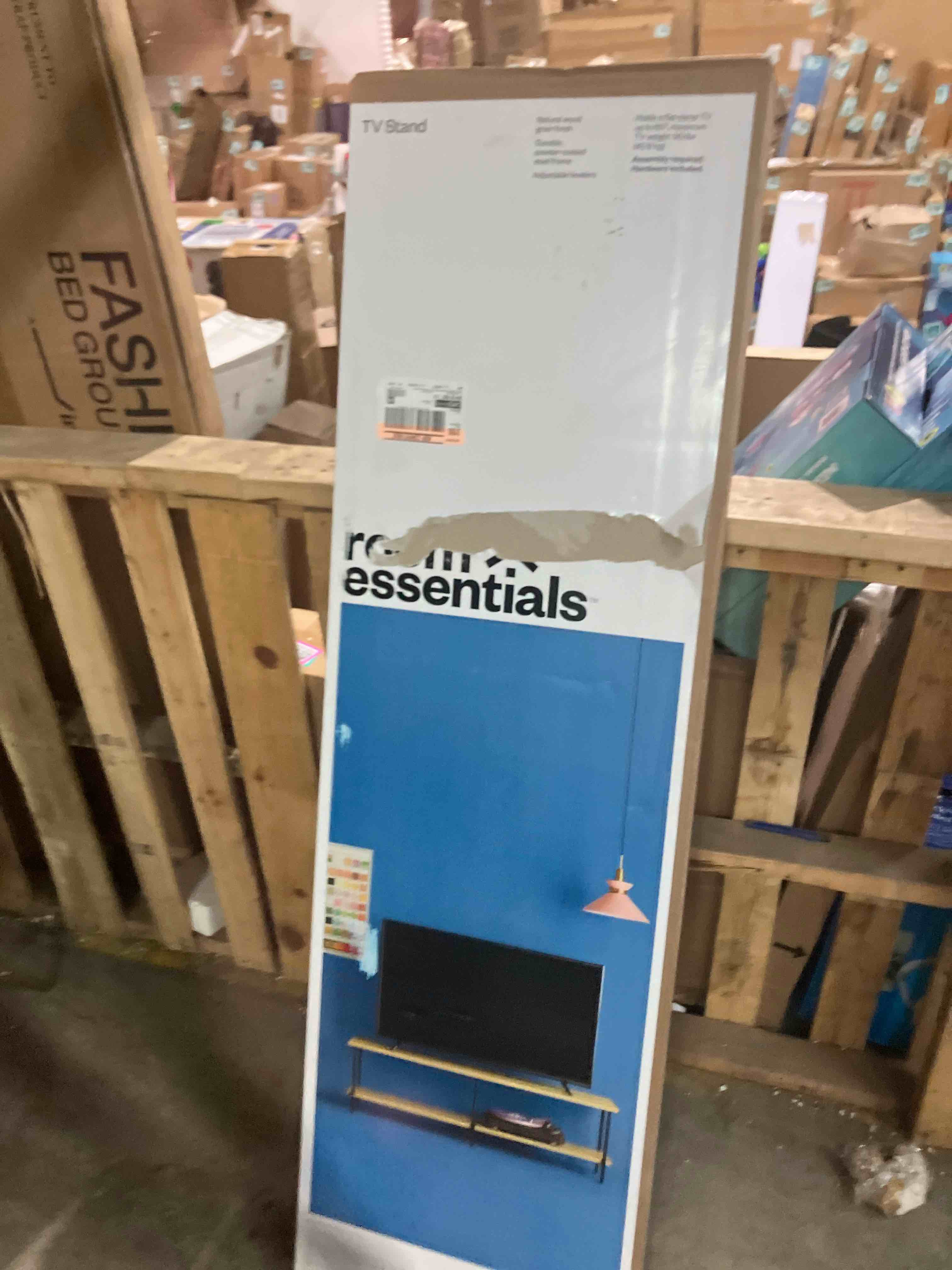https://s3.amazonaws.com/lotting-images-prod/phillipi/PPE3499970_1753304867881.jpeg