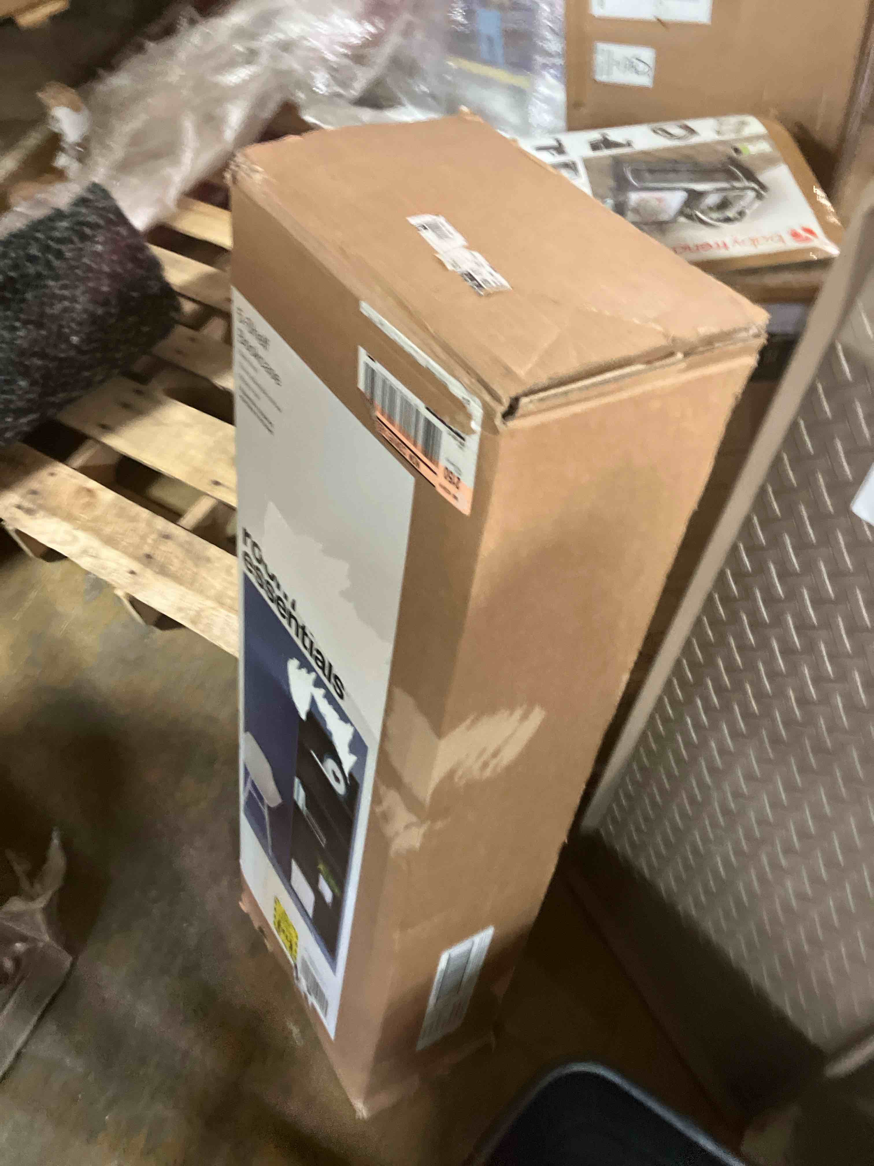 https://s3.amazonaws.com/lotting-images-prod/phillipi/PPE3499971_1753304940915.jpeg