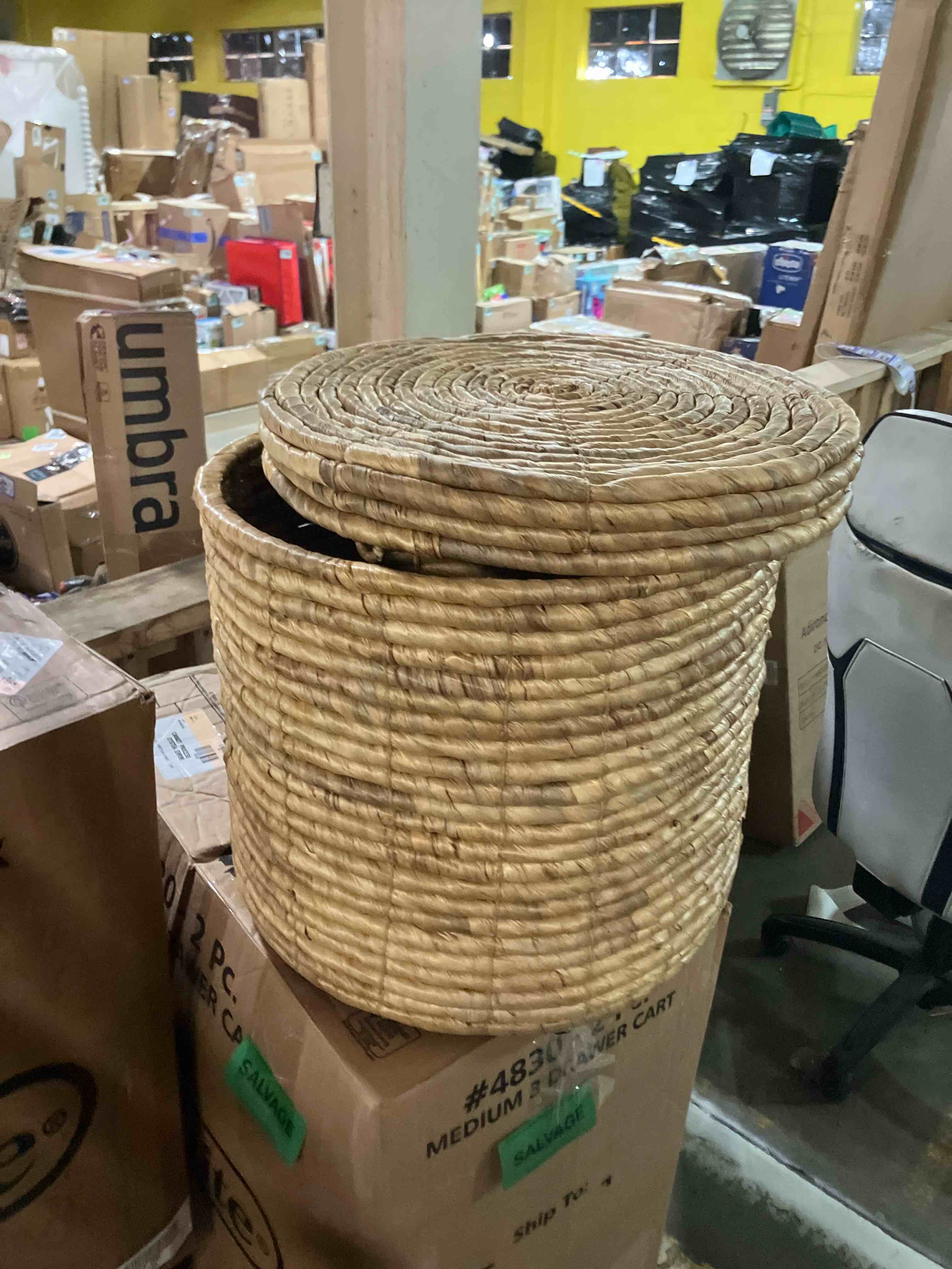 https://s3.amazonaws.com/lotting-images-prod/phillipi/PPE3500038_1753381820173.jpeg